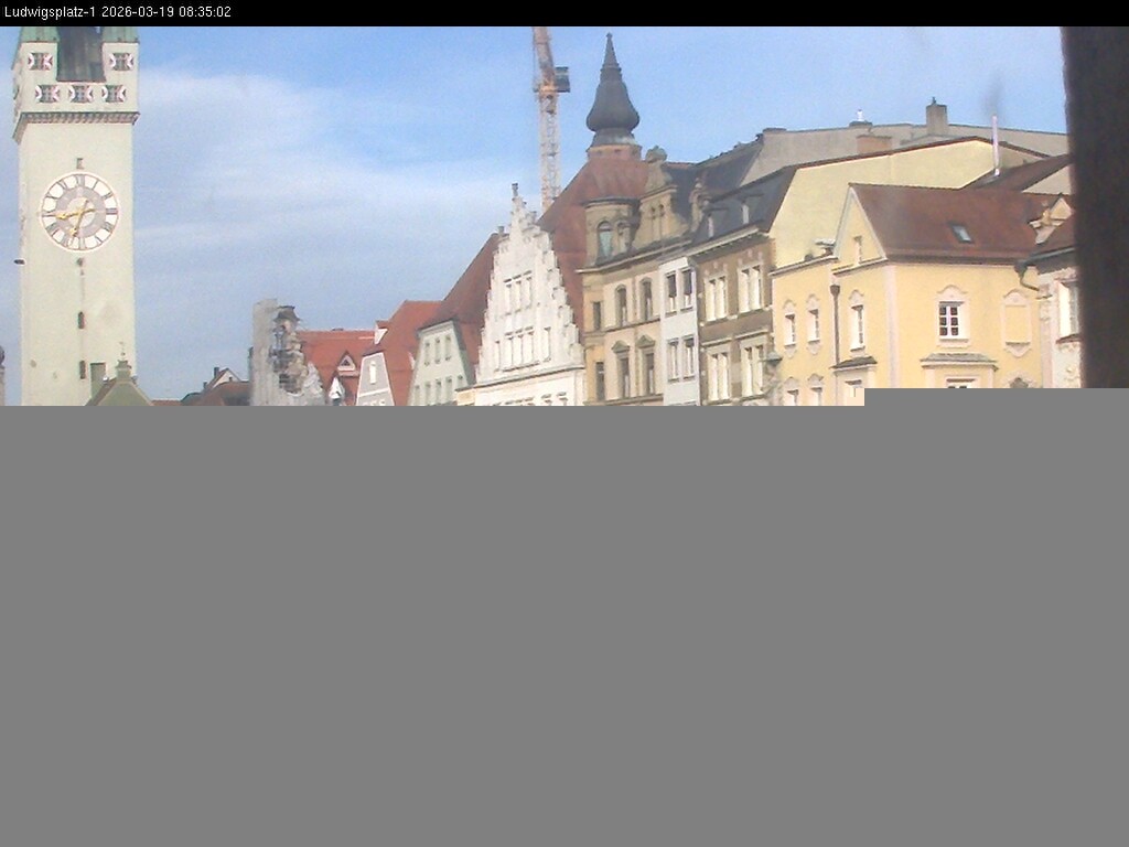 Archiv Foto Webcam Straubing: Blick auf den Stadtturm und Ludwigsplatz