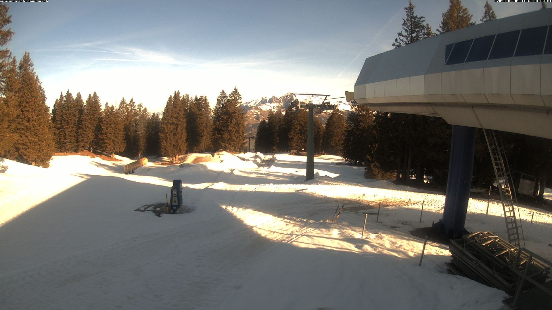 Archived image Webcam Top Station Grüsch Danusa