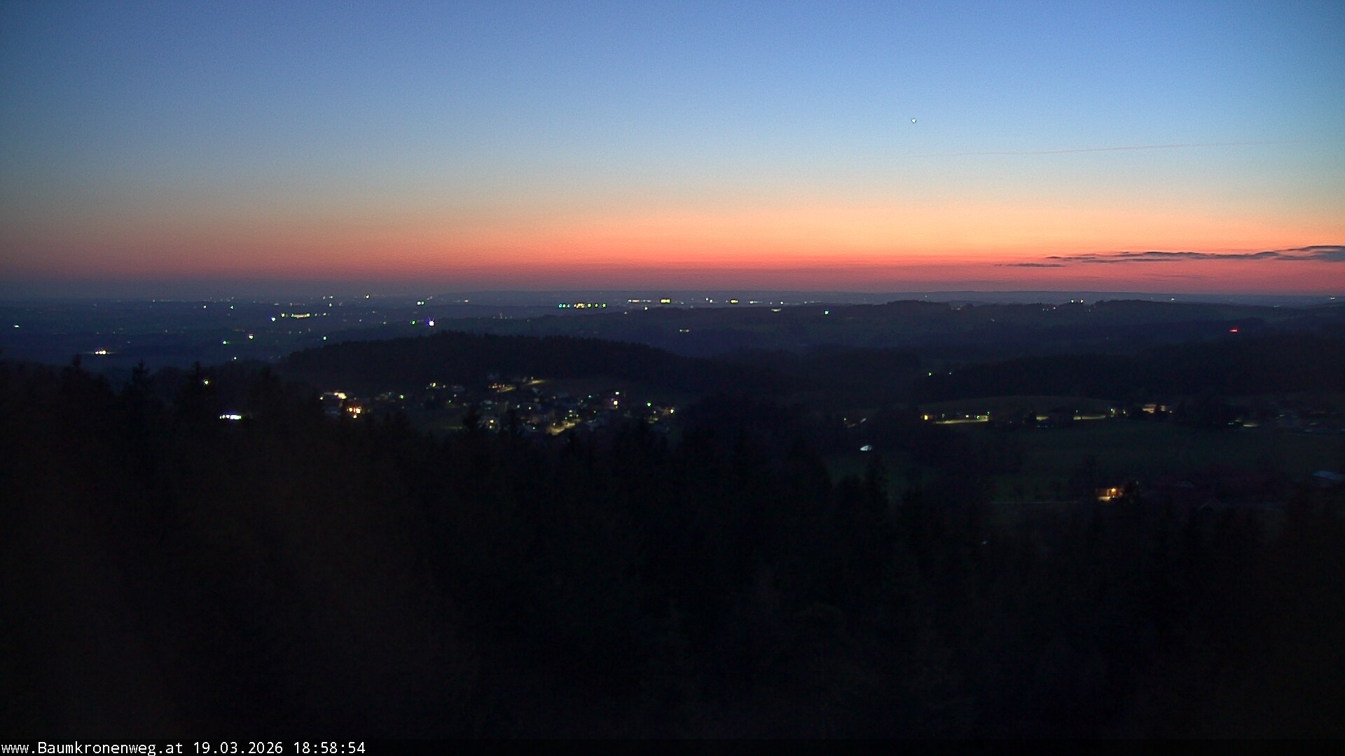 Archiv Foto Webcam Erlebnisturm Baumkronenweg Kopfing