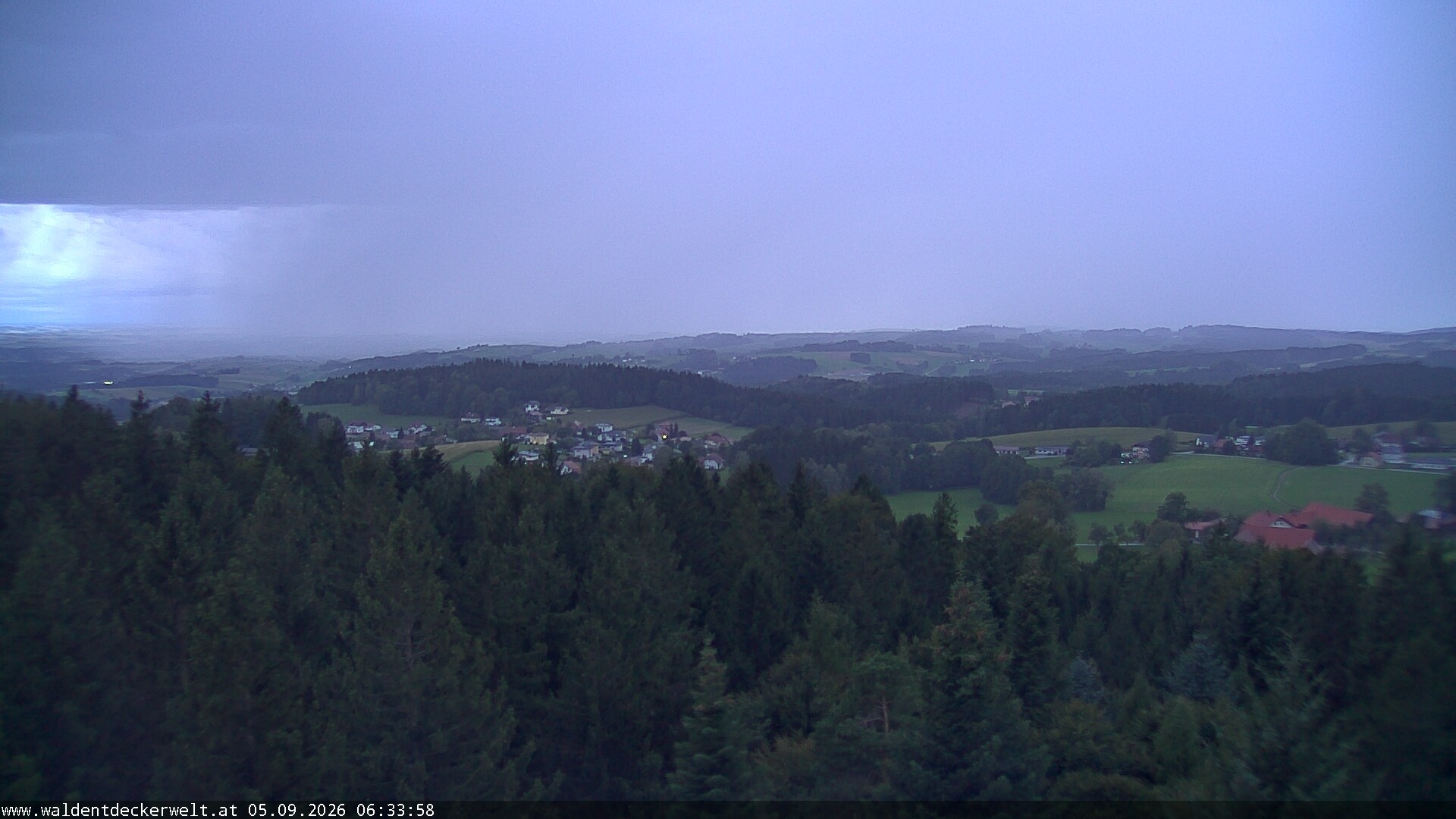 Archiv Foto Webcam Erlebnisturm Baumkronenweg Kopfing