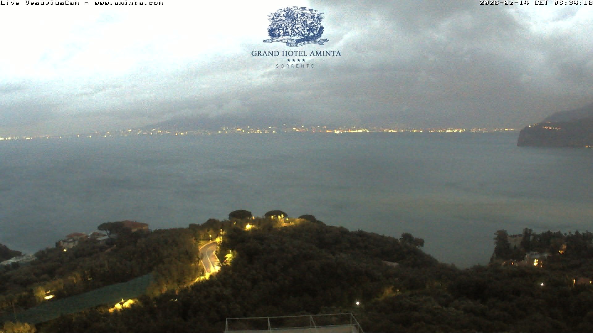 Archiv Foto Webcam Blick von Sorrento auf den Vesuv