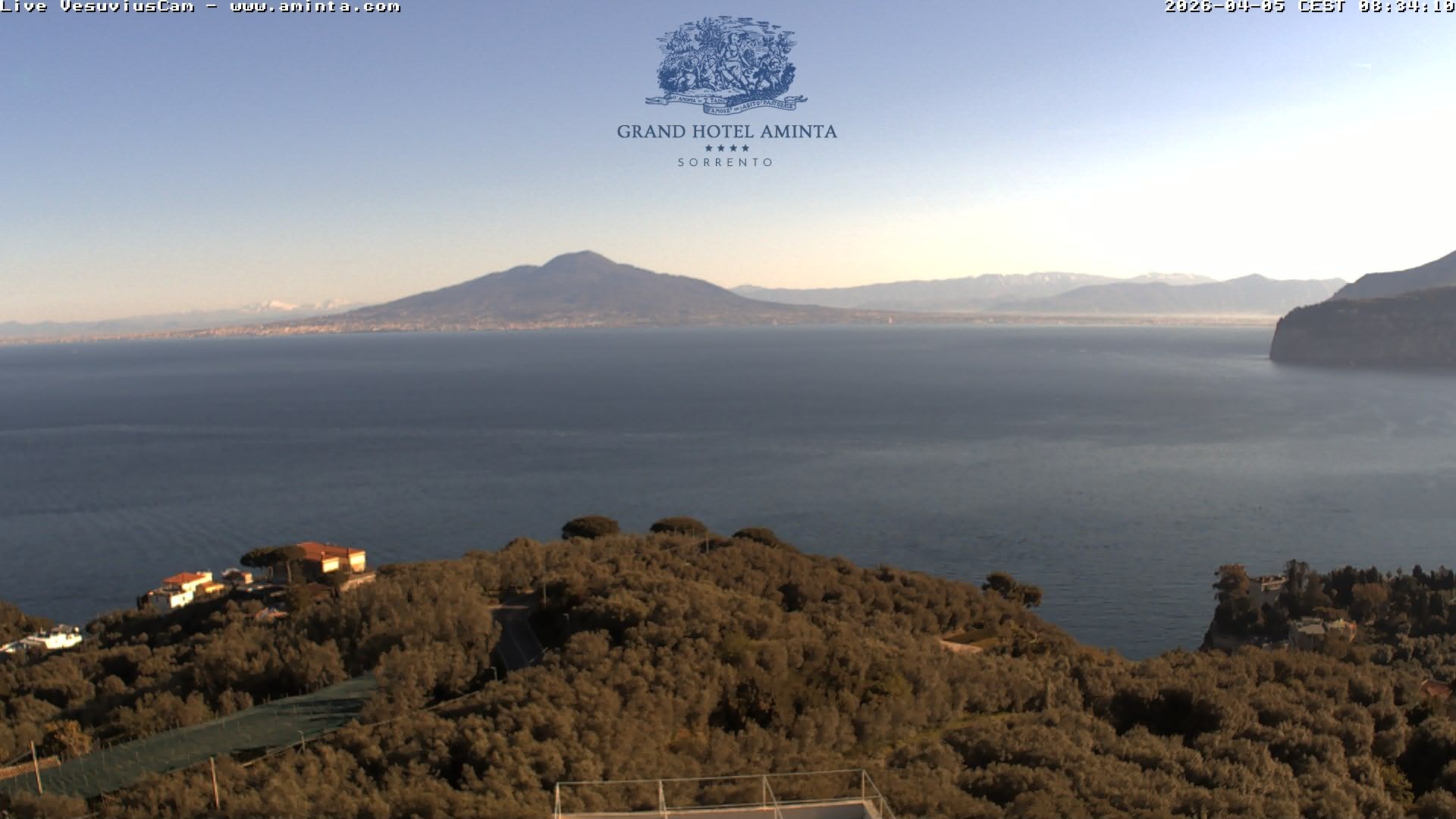 Archiv Foto Webcam Blick von Sorrento auf den Vesuv