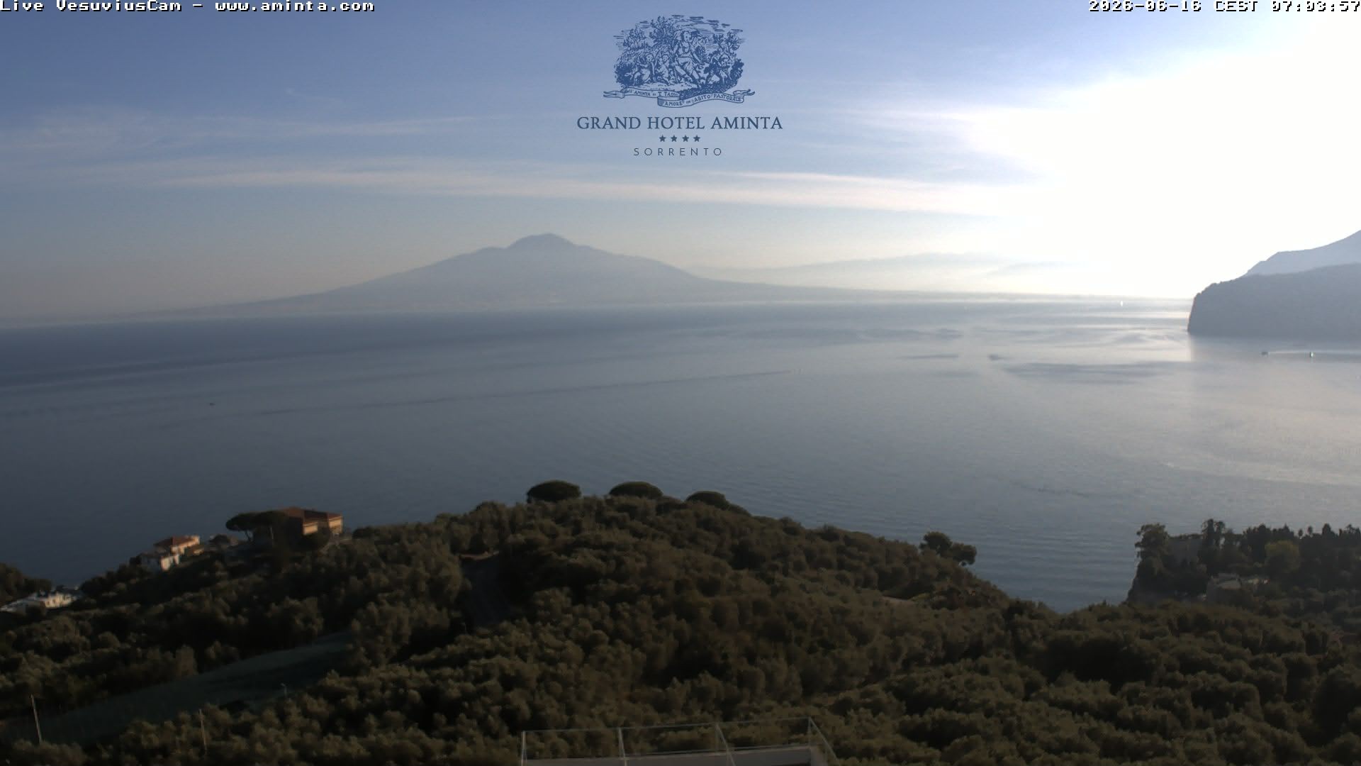 Archiv Foto Webcam Blick von Sorrento auf den Vesuv