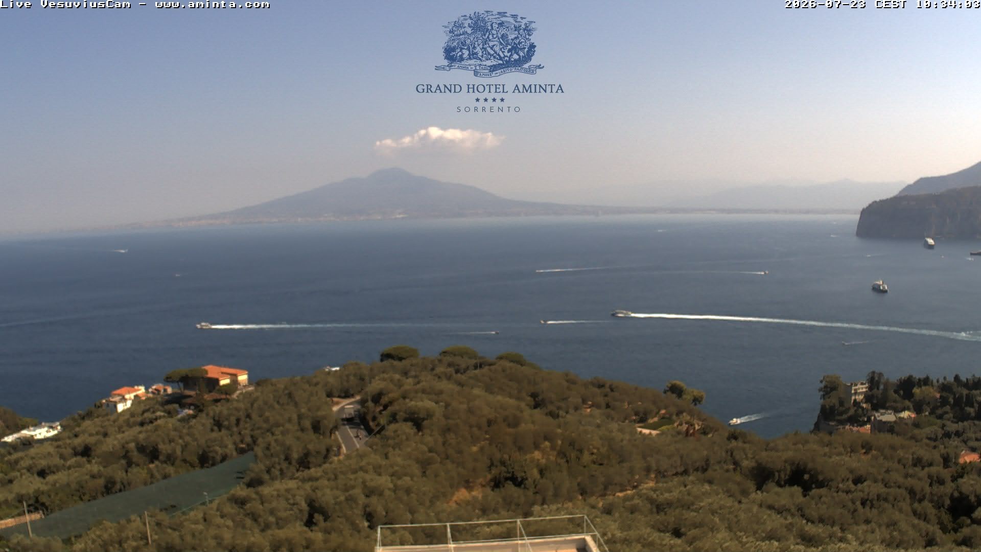 Archiv Foto Webcam Blick von Sorrento auf den Vesuv