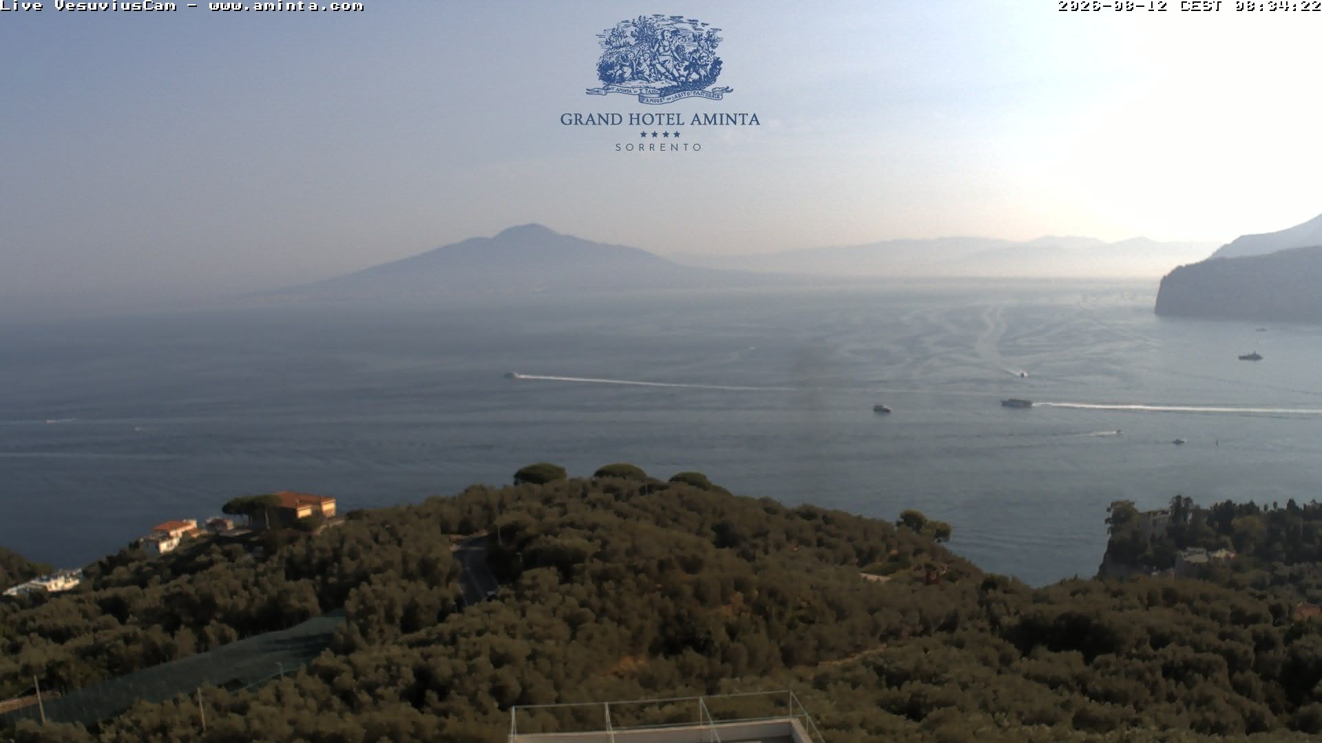 Archiv Foto Webcam Blick von Sorrento auf den Vesuv