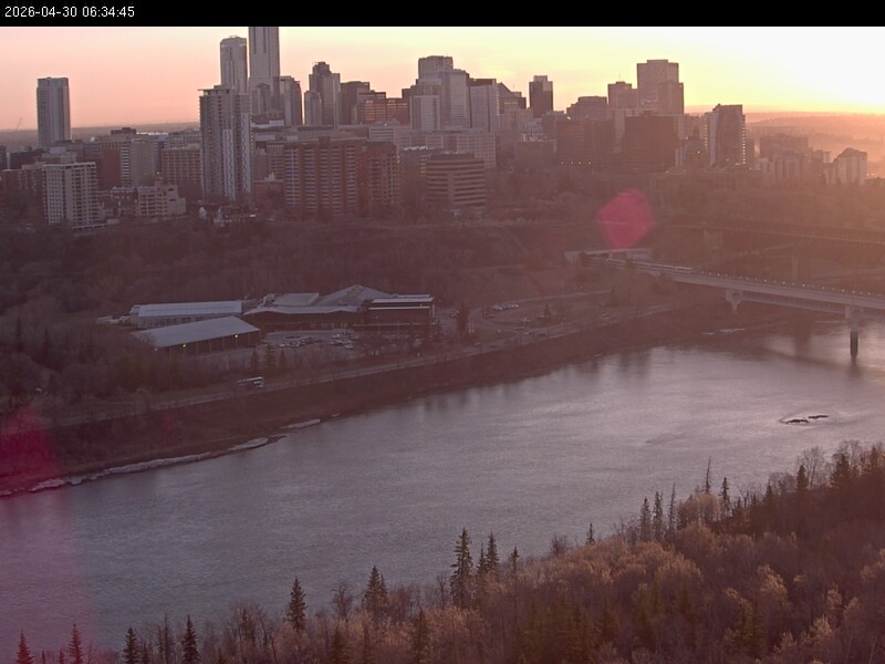 Archived image Webcam Edmonton: View Skyline