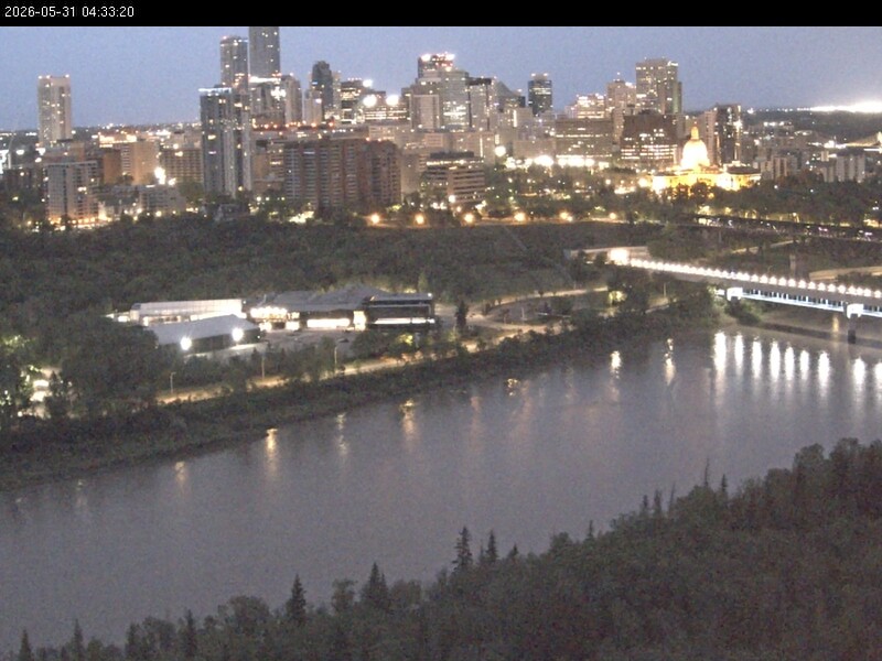 Archived image Webcam Edmonton: View Skyline