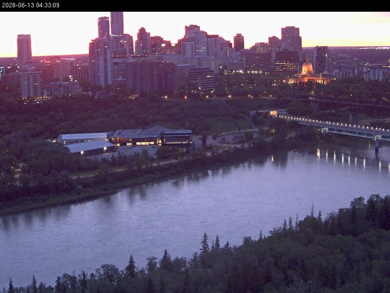 Archived image Webcam Edmonton: View Skyline