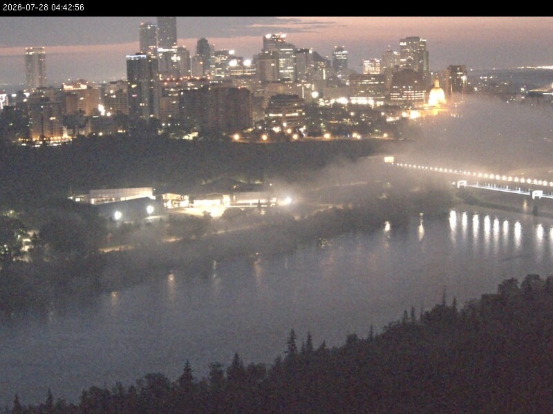 Archived image Webcam Edmonton: View Skyline