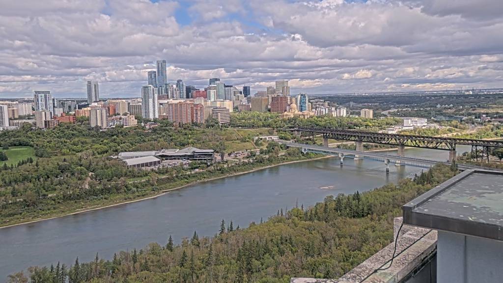 Archiv Foto Webcam Panoramablick auf das River Valley und die Skyline von Edmonton