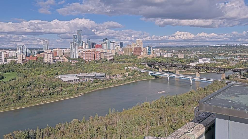 Archiv Foto Webcam Panoramablick auf das River Valley und die Skyline von Edmonton