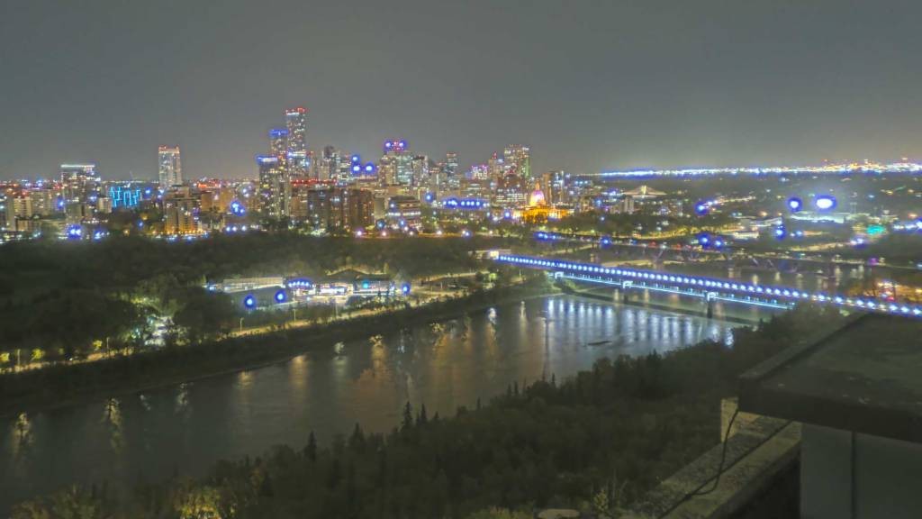 Archiv Foto Webcam Panoramablick auf das River Valley und die Skyline von Edmonton