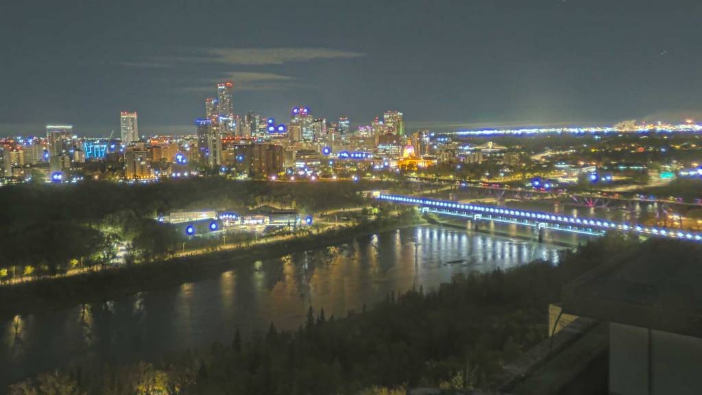 Archiv Foto Webcam Panoramablick auf das River Valley und die Skyline von Edmonton