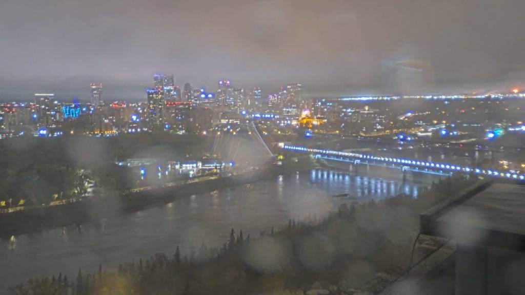 Archiv Foto Webcam Panoramablick auf das River Valley und die Skyline von Edmonton