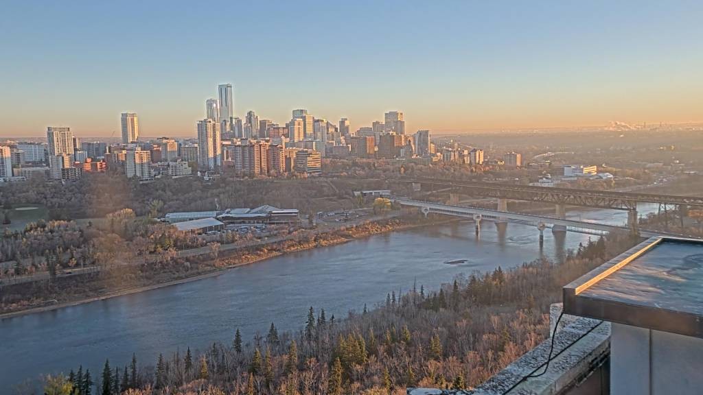 Archiv Foto Webcam Panoramablick auf das River Valley und die Skyline von Edmonton