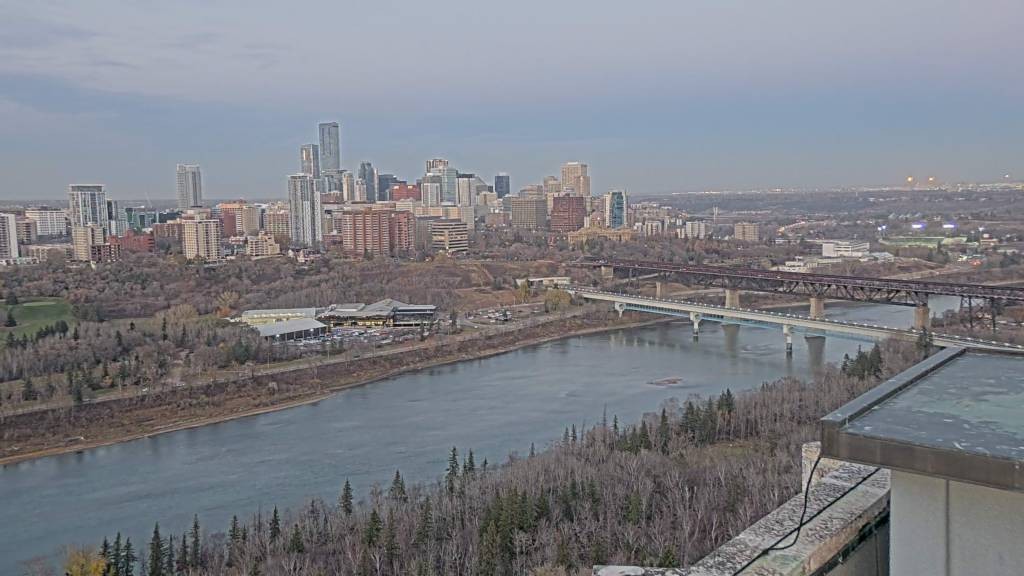 Archiv Foto Webcam Panoramablick auf das River Valley und die Skyline von Edmonton