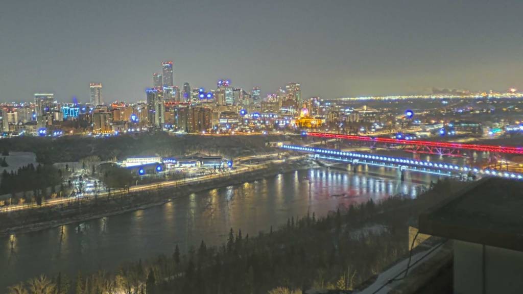 Archiv Foto Webcam Panoramablick auf das River Valley und die Skyline von Edmonton