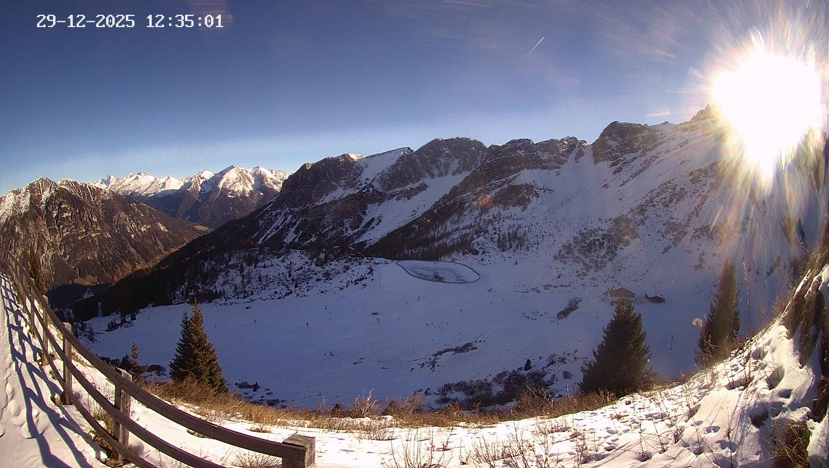 Archiv Foto Webcam Ladurns - Edelweißhütte