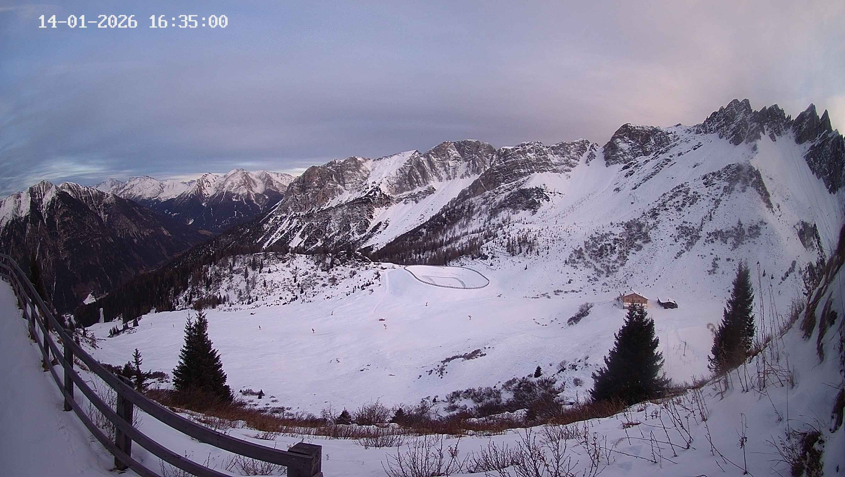 Archived image Webcam Ladurns - Malga Edelweis