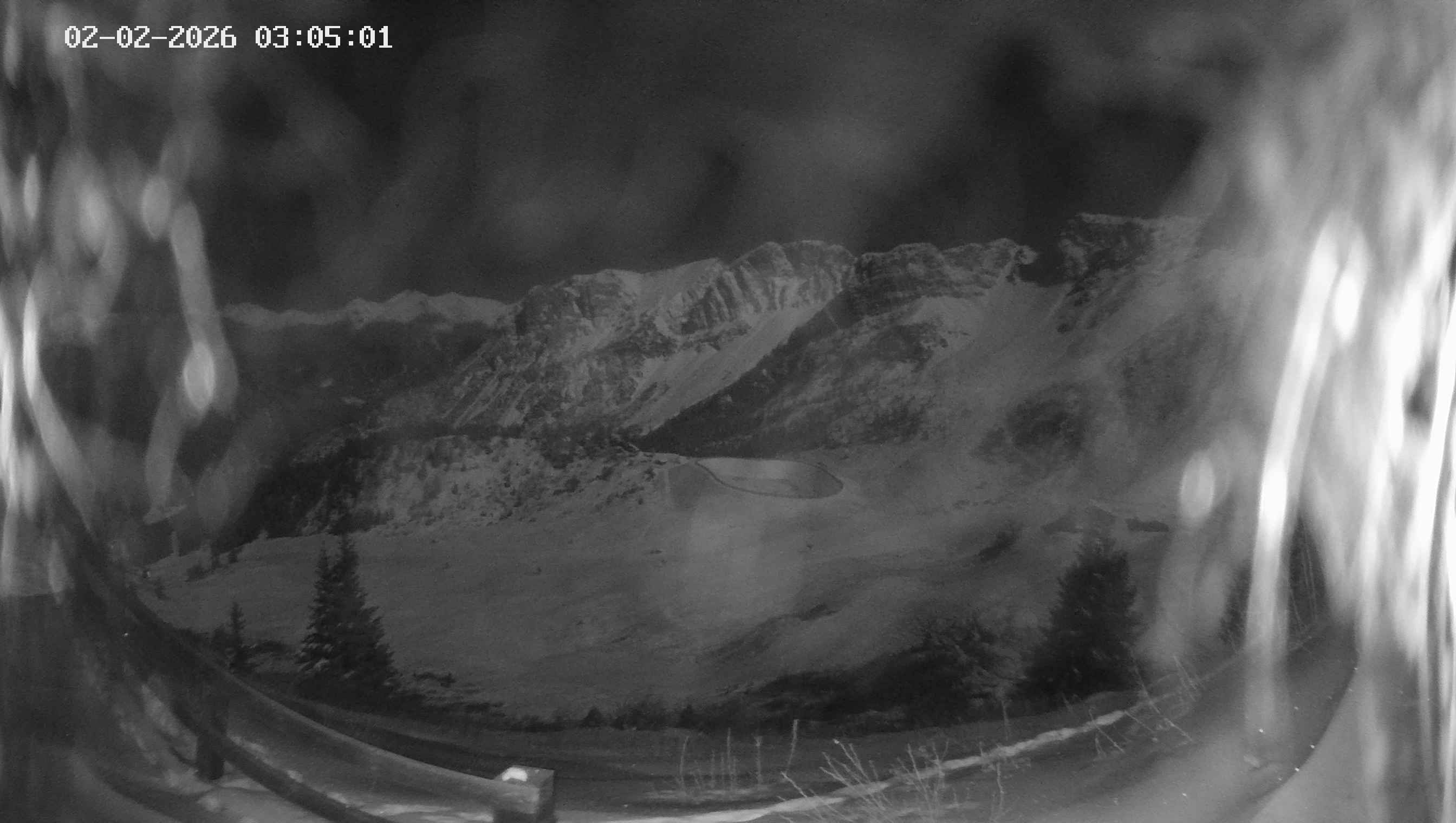 Archiv Foto Webcam Ladurns - Edelweißhütte