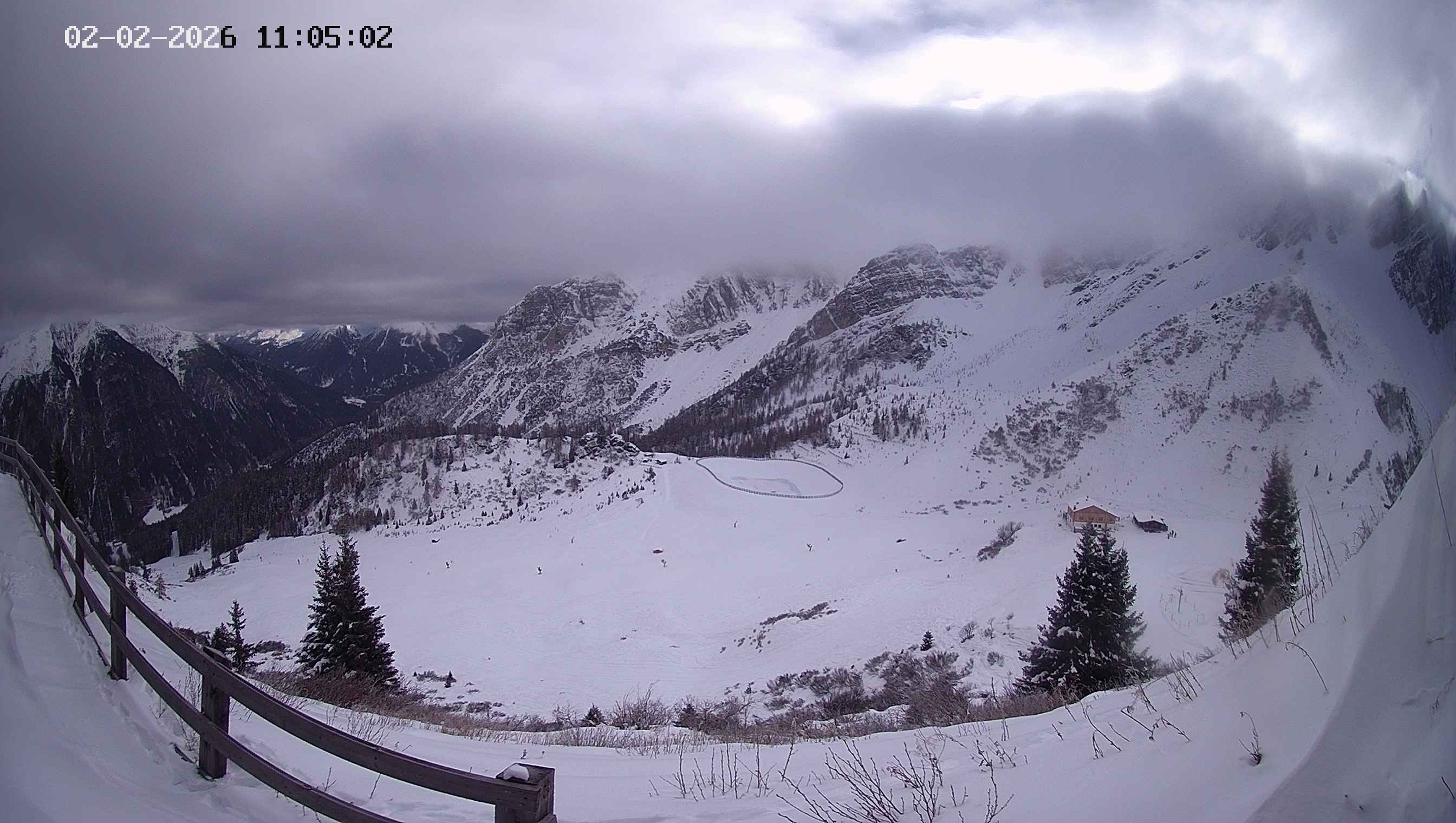 Archiv Foto Webcam Ladurns - Edelweißhütte
