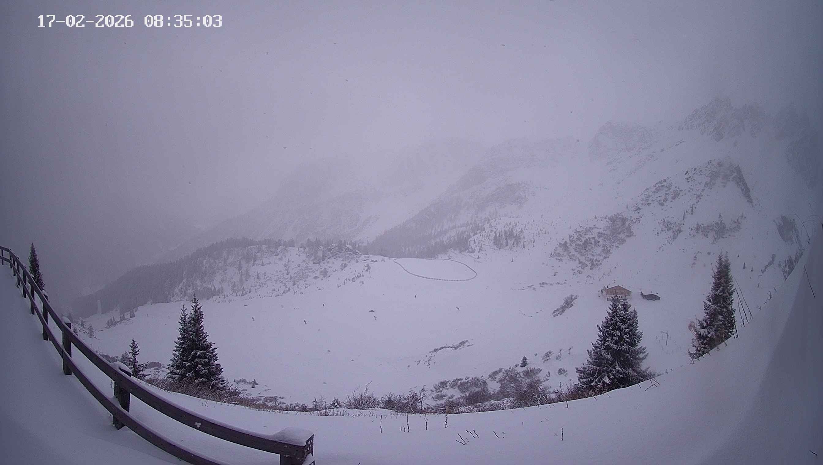 Archiv Foto Webcam Ladurns - Edelweißhütte