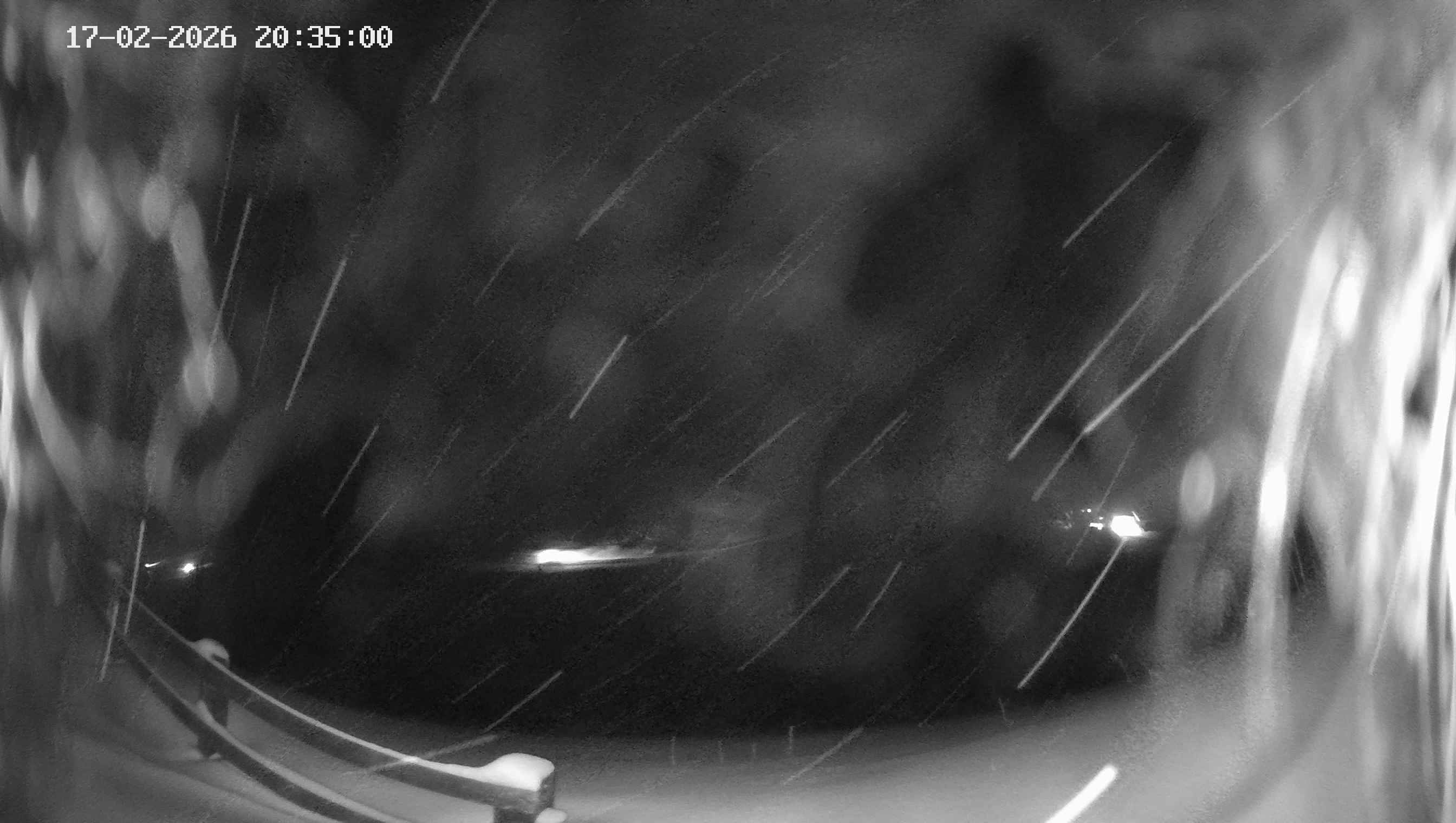 Archiv Foto Webcam Ladurns - Edelweißhütte