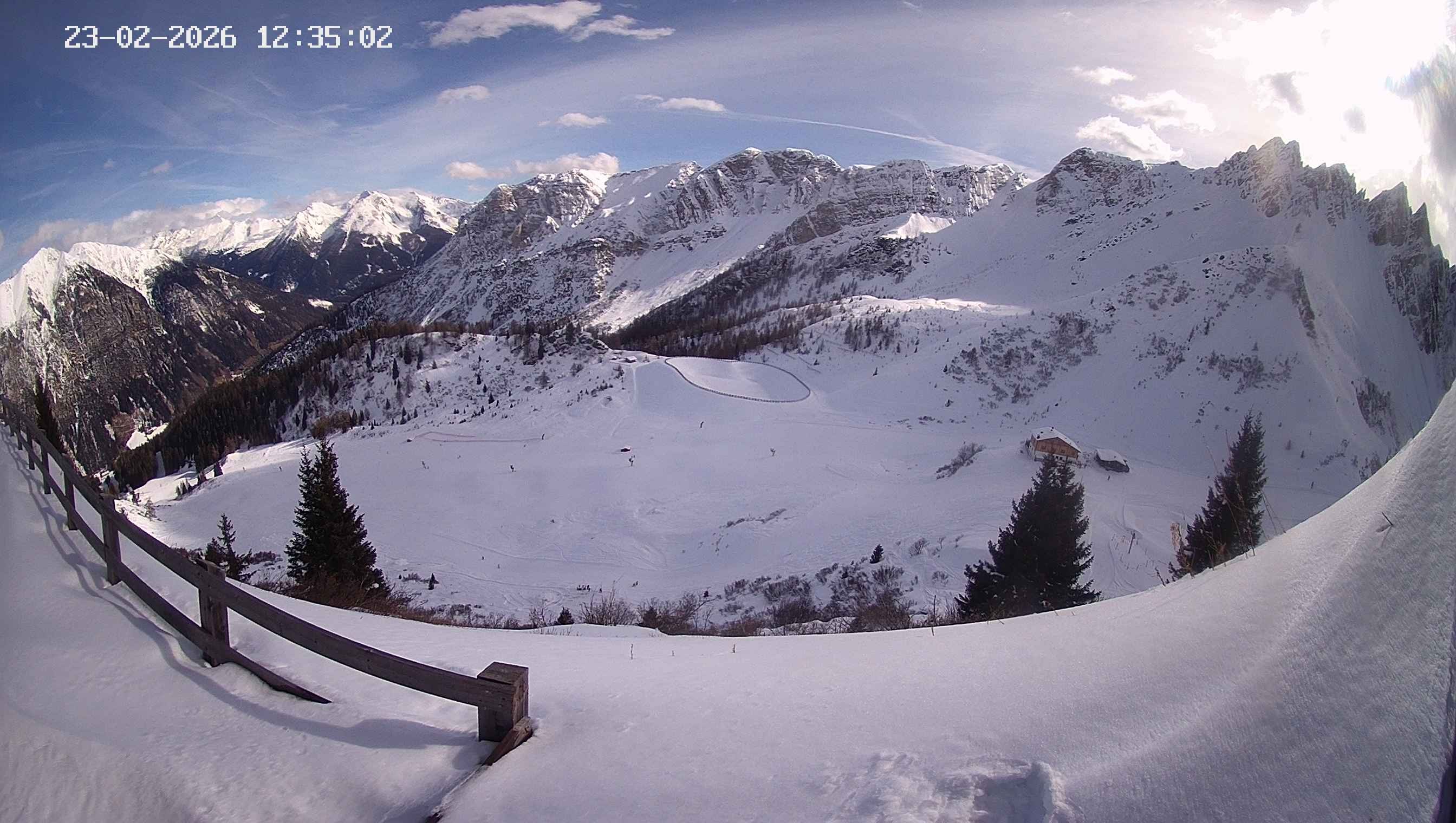 Archiv Foto Webcam Ladurns - Edelweißhütte