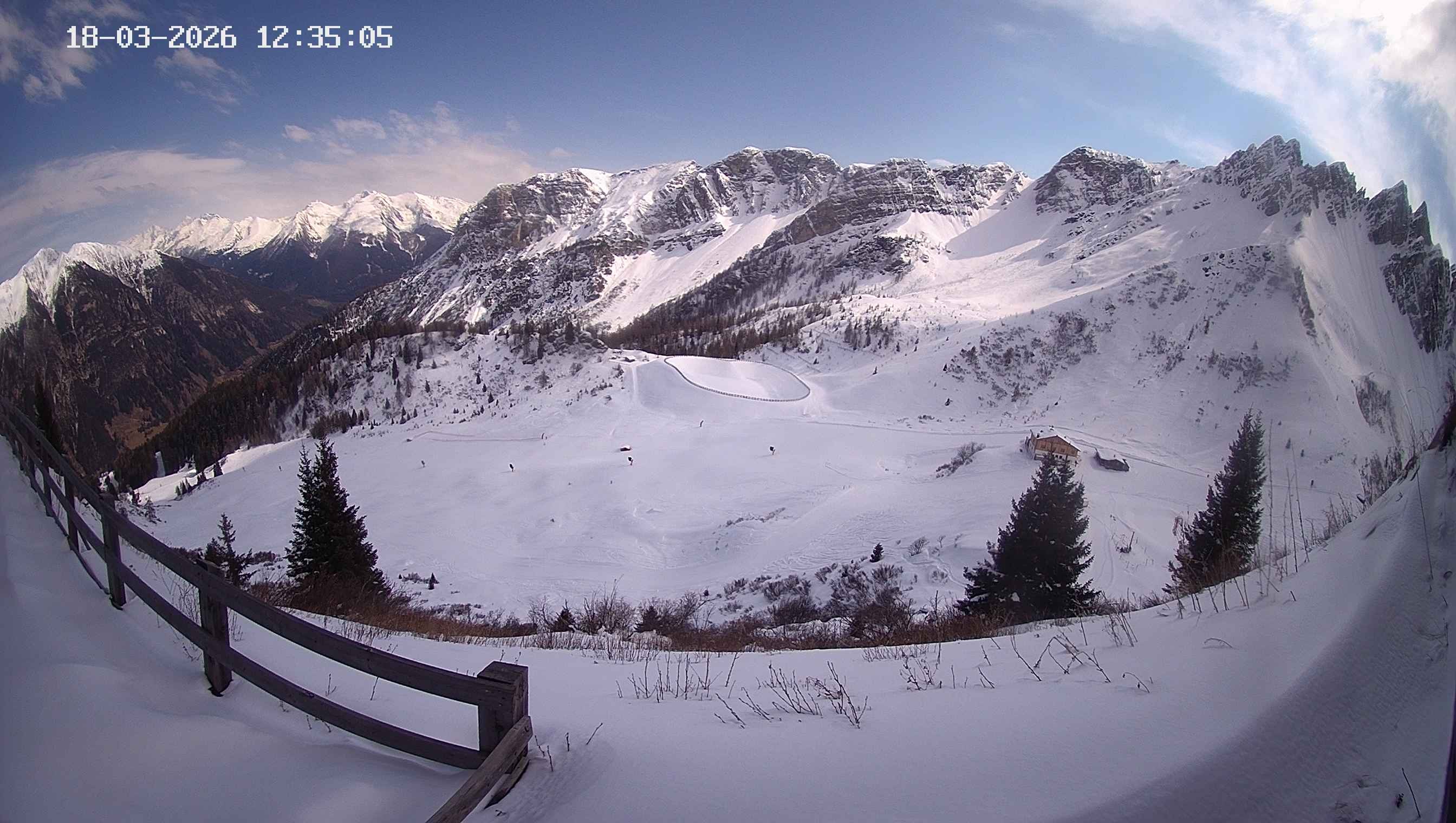 Archived image Webcam Ladurns - Malga Edelweis
