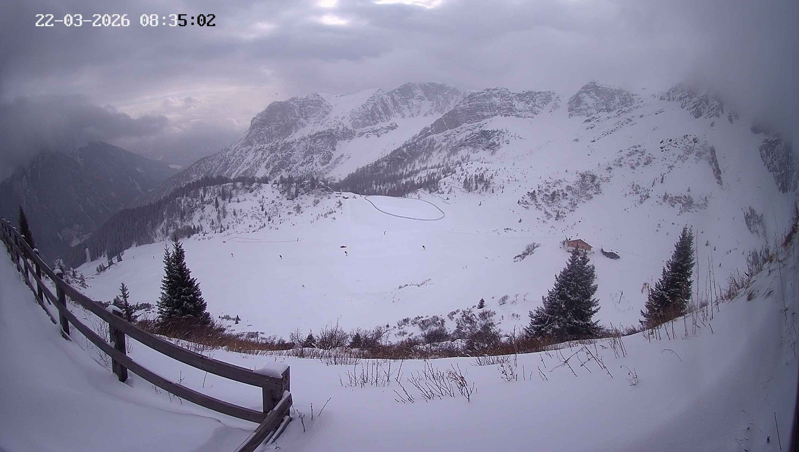 Archiv Foto Webcam Ladurns - Edelweißhütte