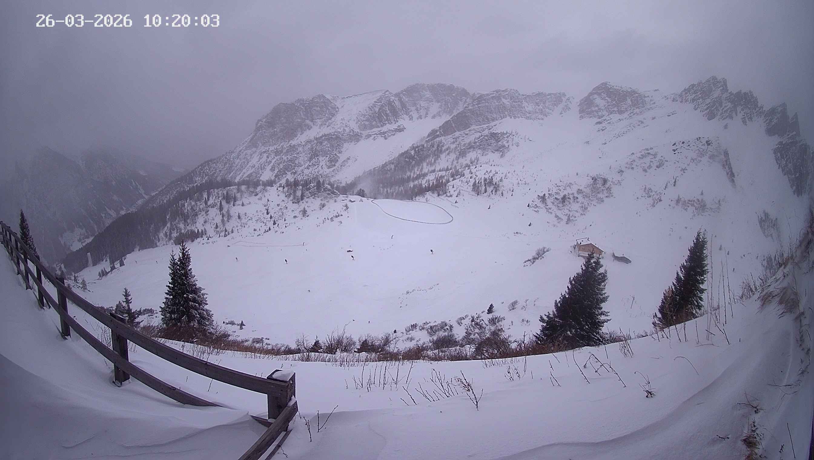 Archiv Foto Webcam Ladurns - Edelweißhütte