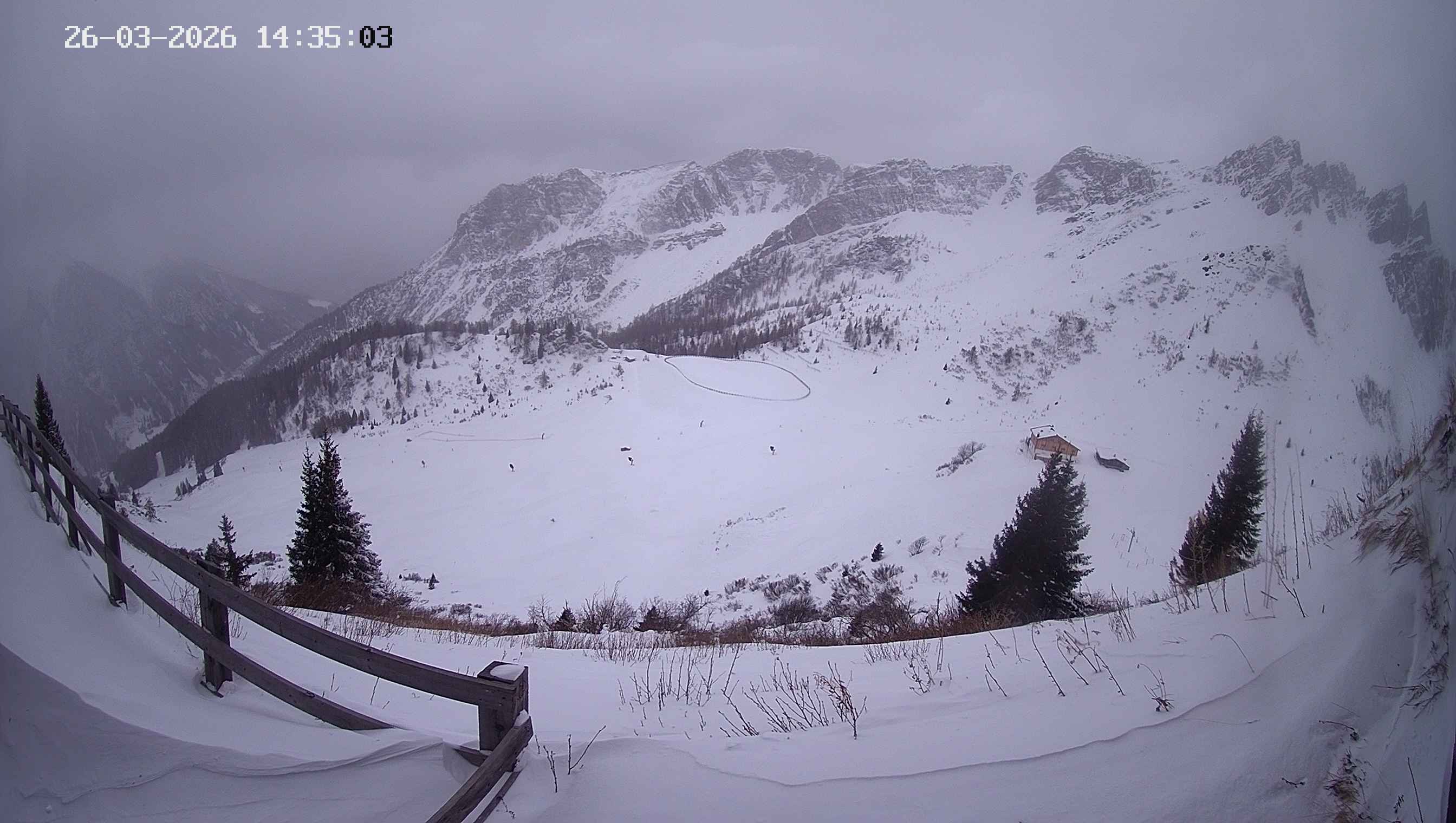 Archiv Foto Webcam Ladurns - Edelweißhütte