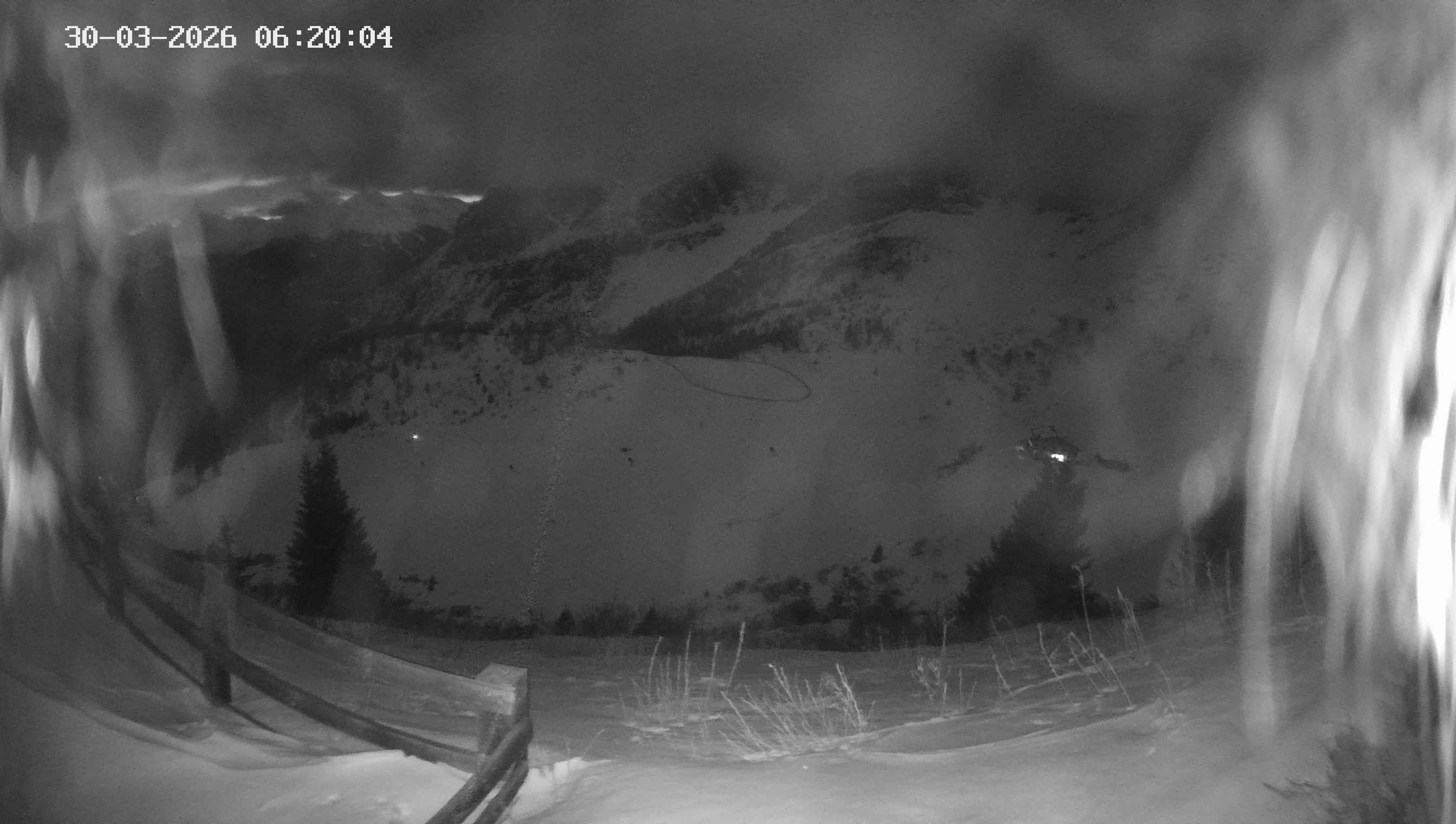Archiv Foto Webcam Ladurns - Edelweißhütte
