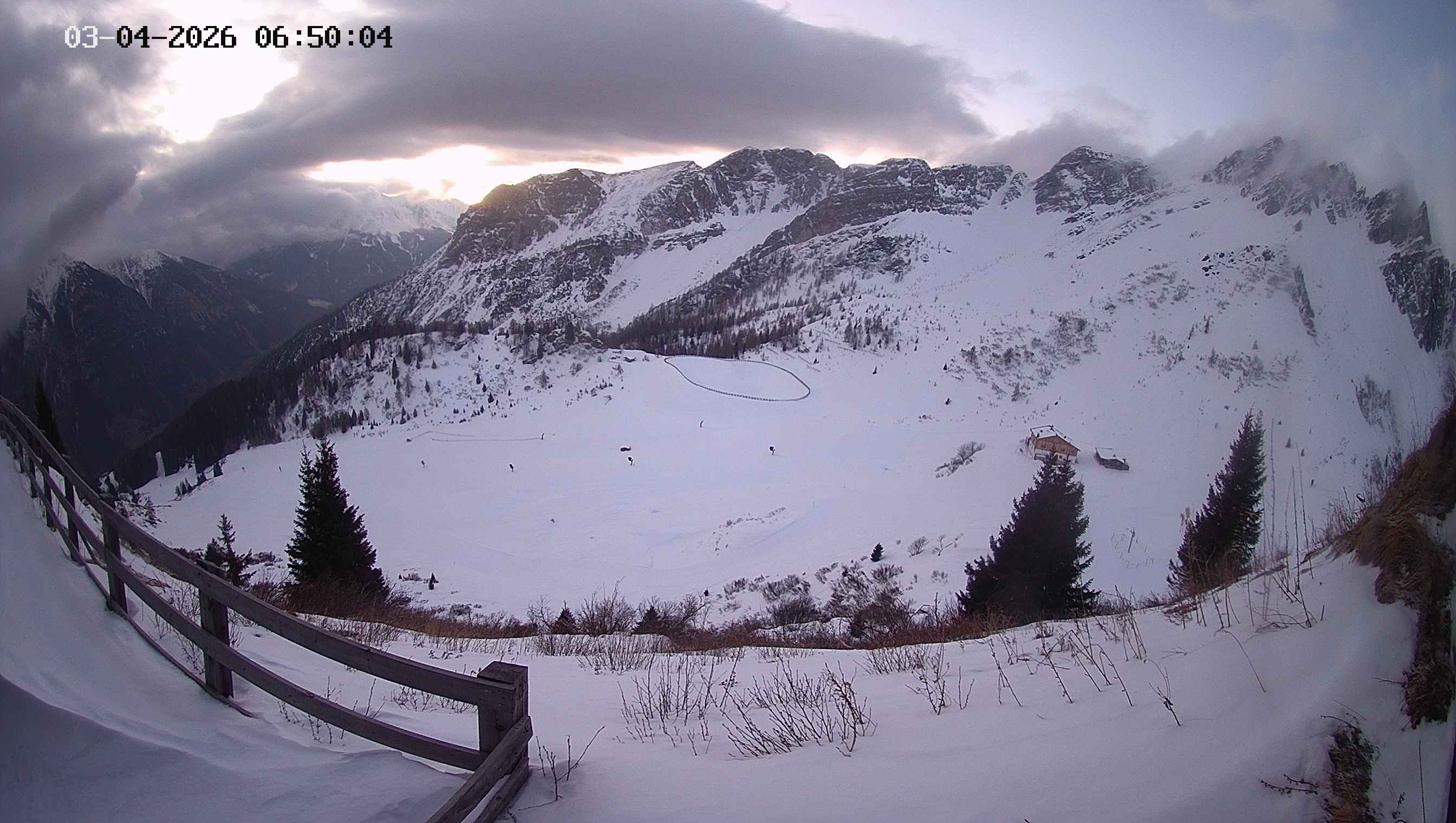 Archived image Webcam Ladurns - Malga Edelweis