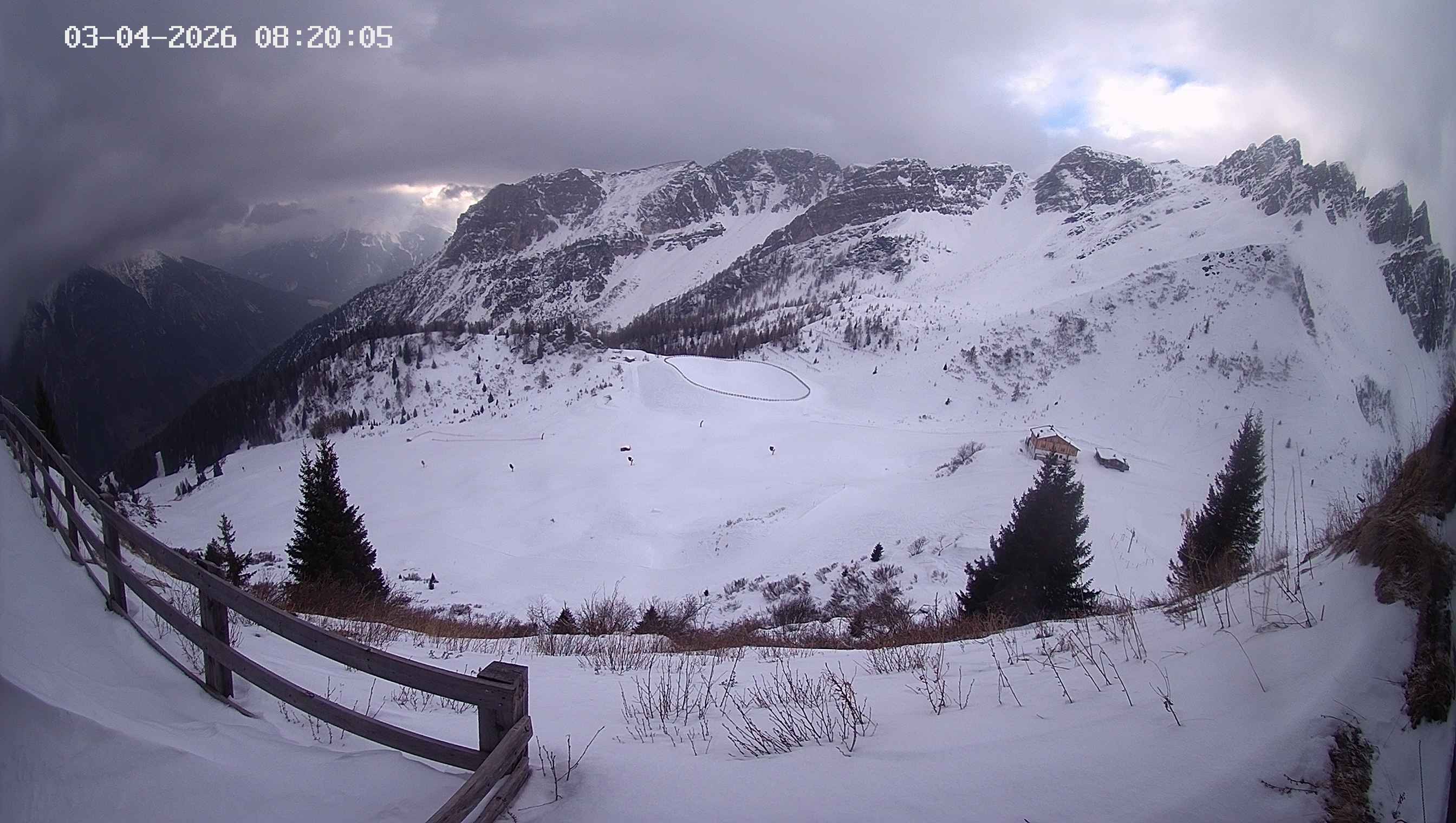 Archived image Webcam Ladurns - Malga Edelweis