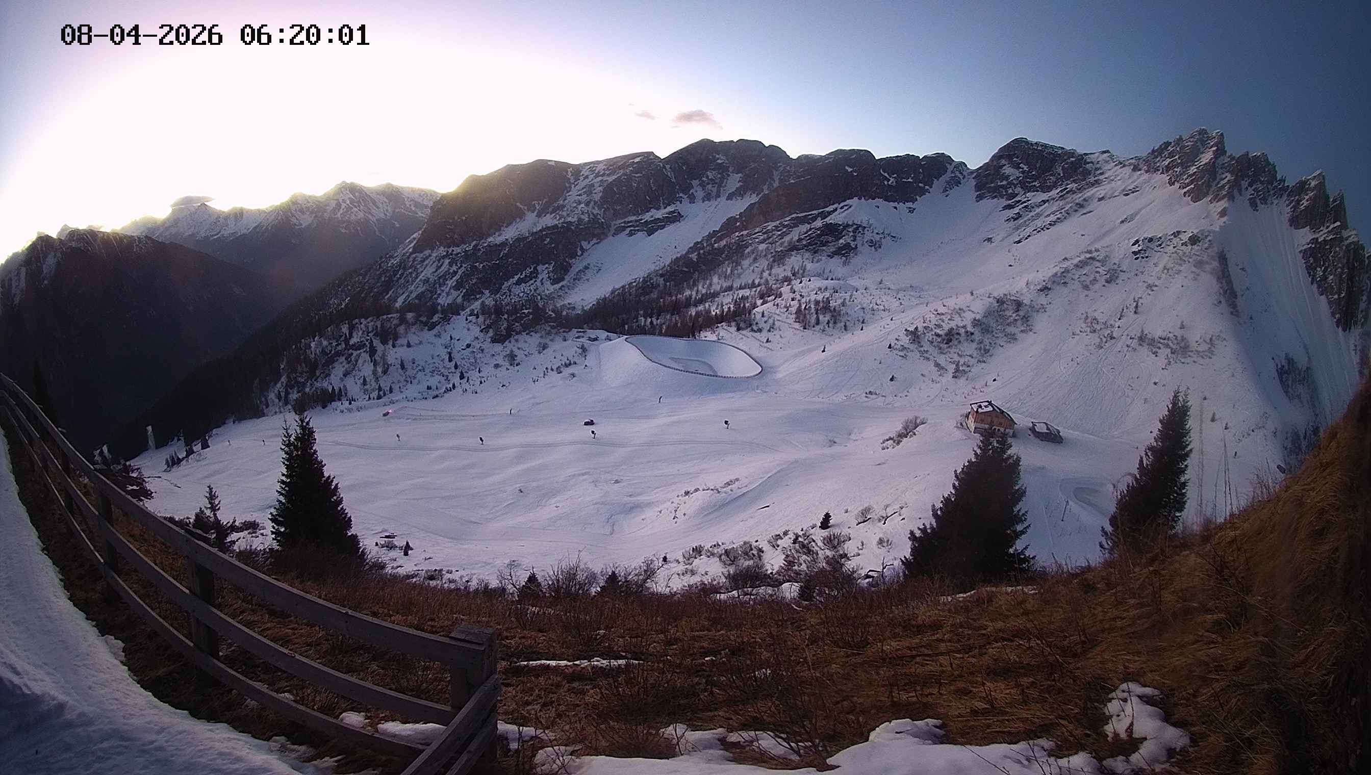 Archived image Webcam Ladurns - Malga Edelweis