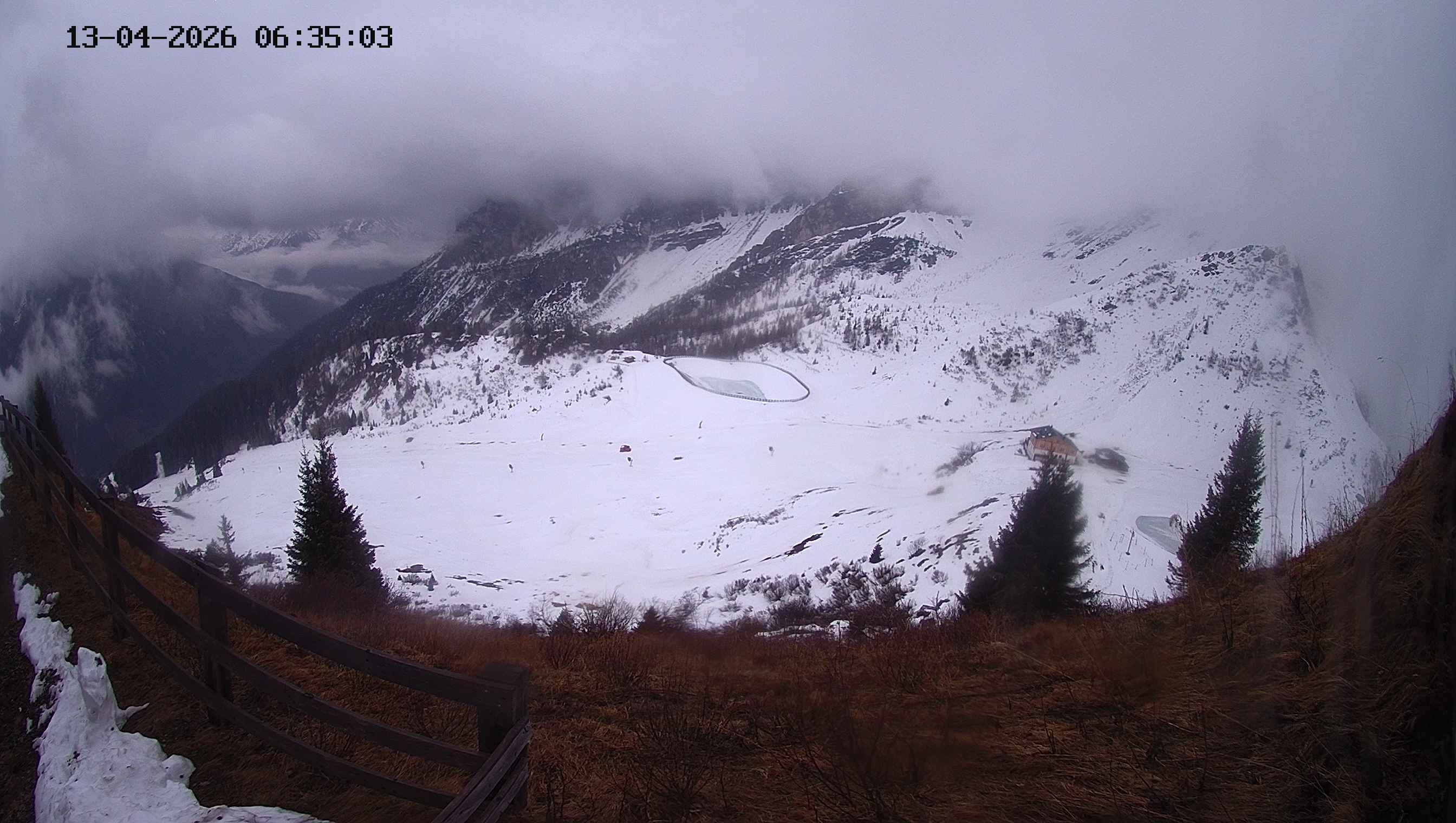 Archiv Foto Webcam Ladurns - Edelweißhütte