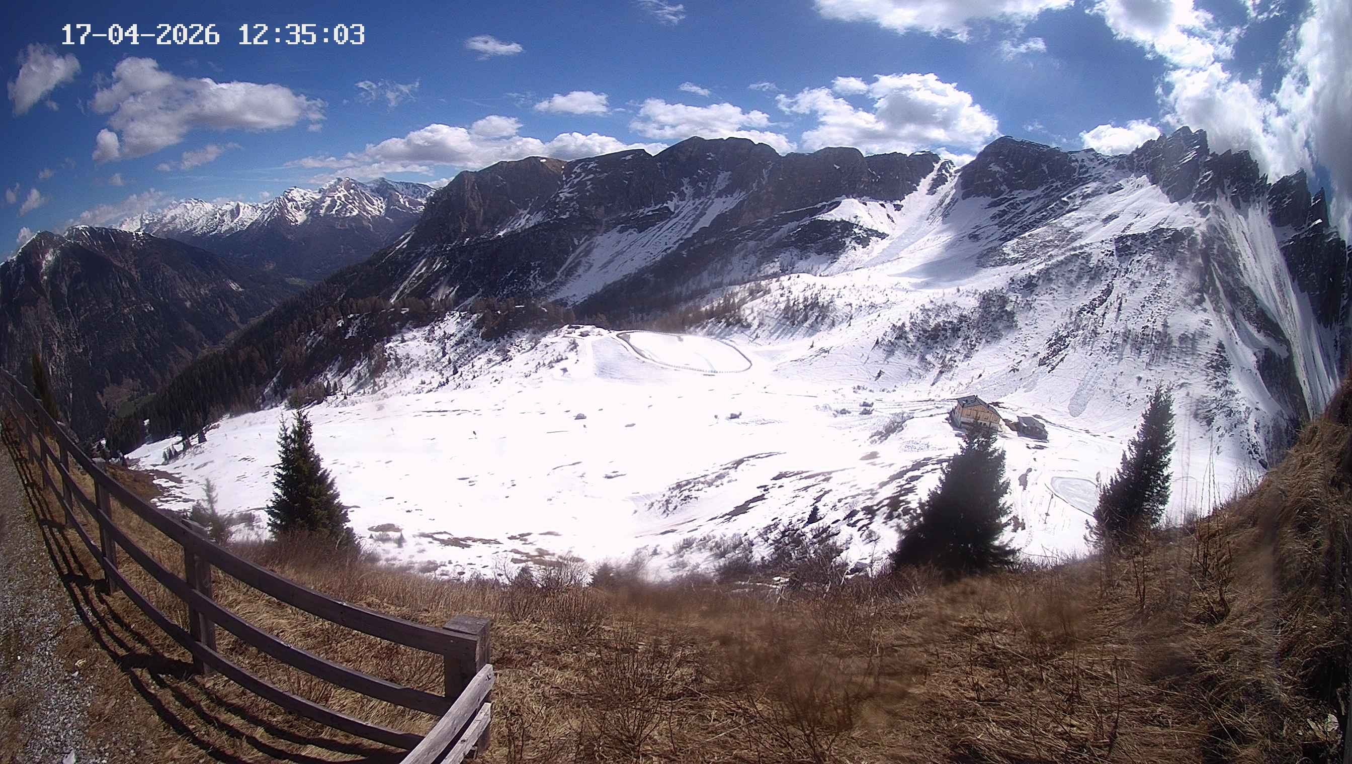 Archiv Foto Webcam Ladurns - Edelweißhütte