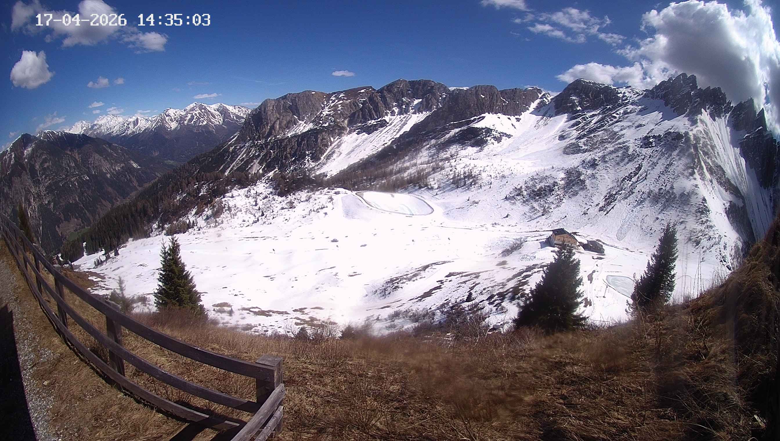 Archiv Foto Webcam Ladurns - Edelweißhütte