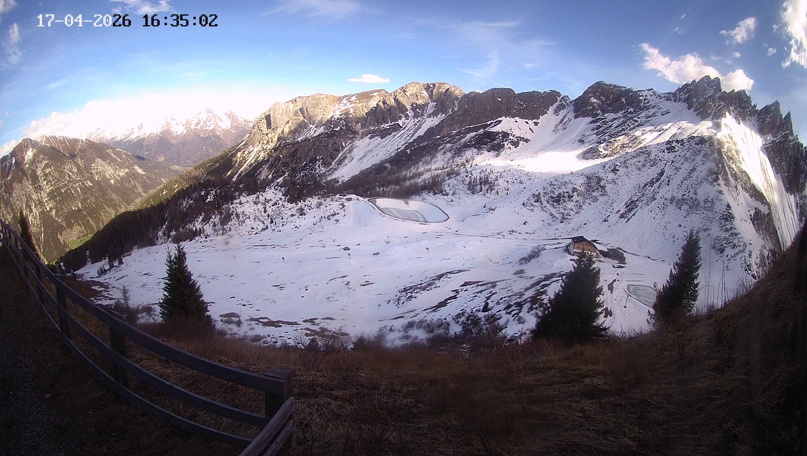 Archiv Foto Webcam Ladurns - Edelweißhütte