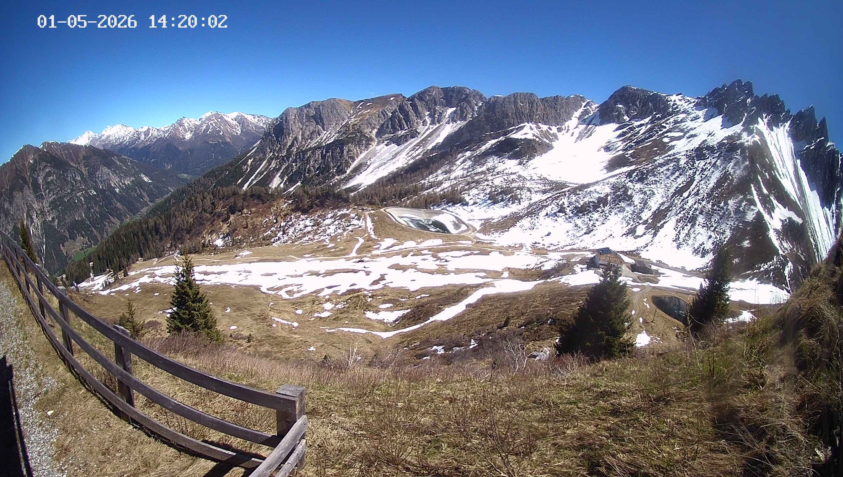 Archiv Foto Webcam Ladurns - Edelweißhütte