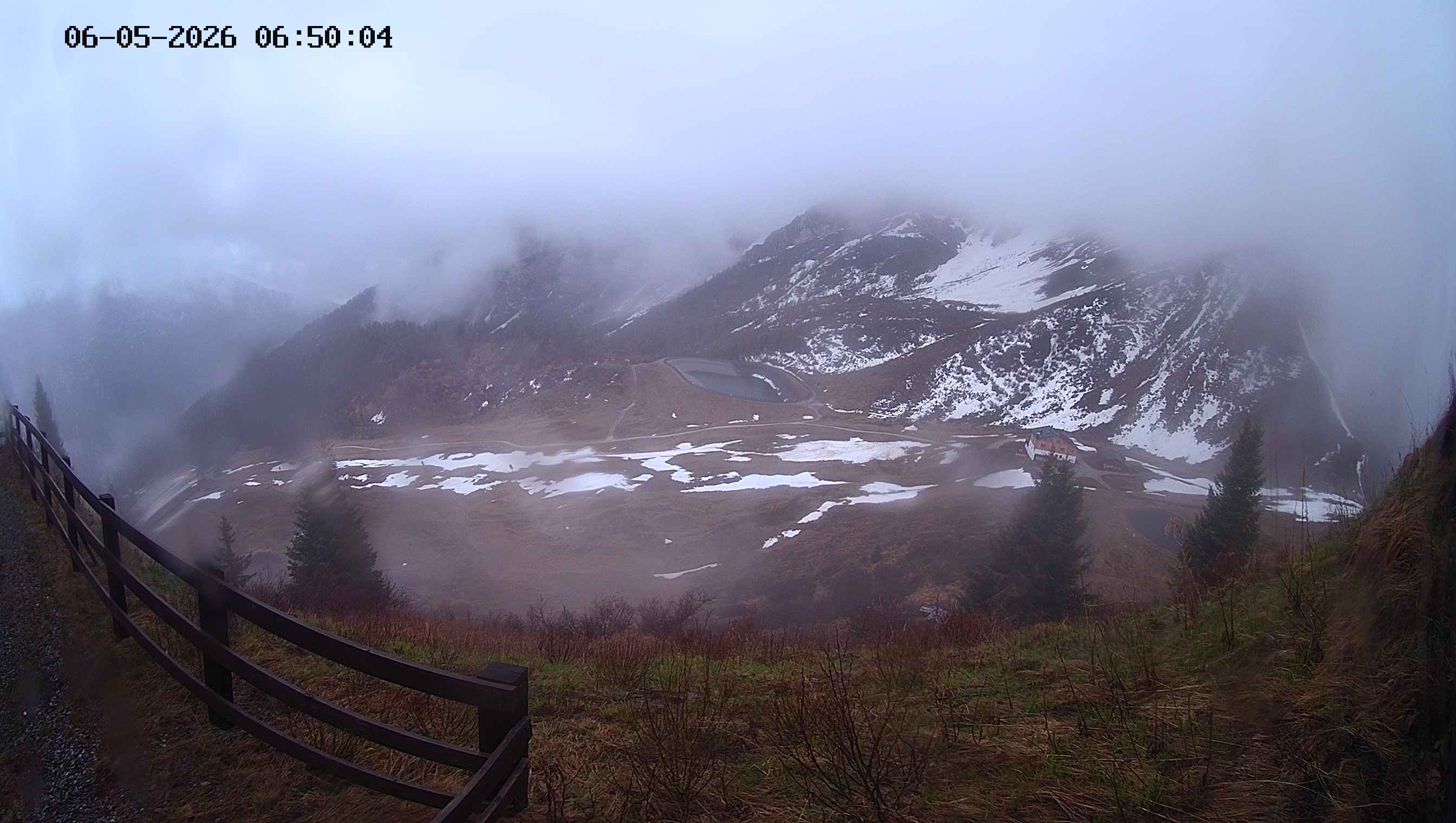 Archiv Foto Webcam Ladurns - Edelweißhütte