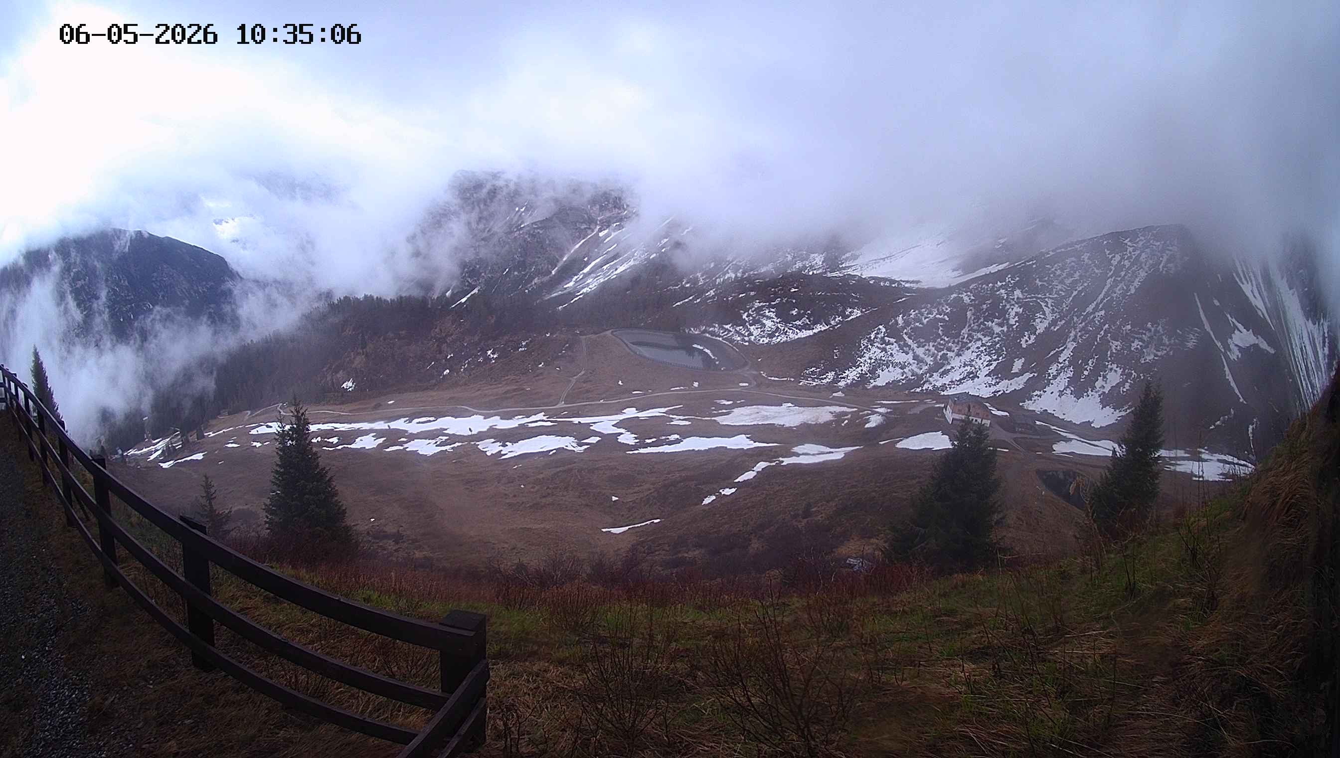 Archiv Foto Webcam Ladurns - Edelweißhütte