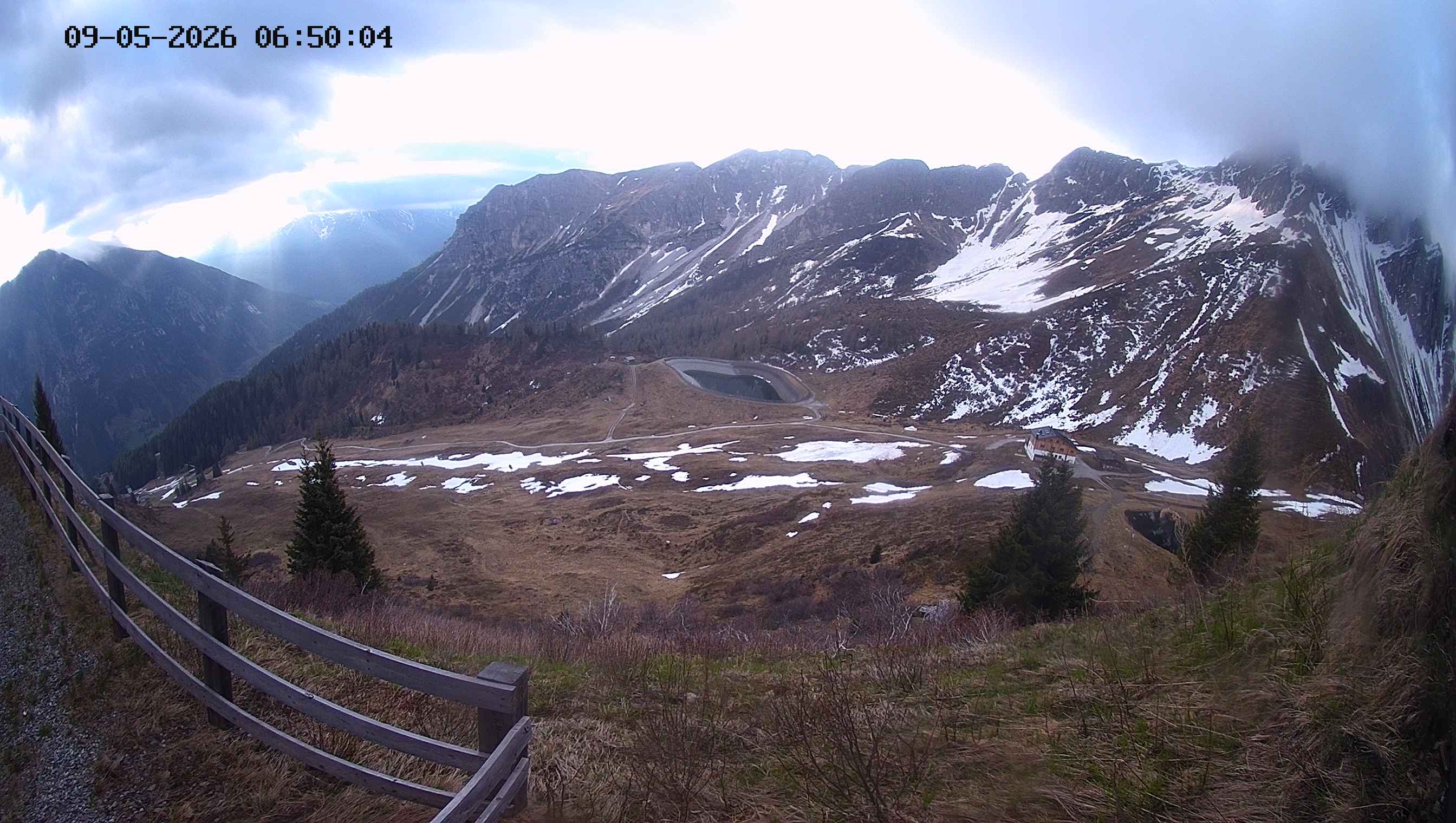 Archiv Foto Webcam Ladurns - Edelweißhütte