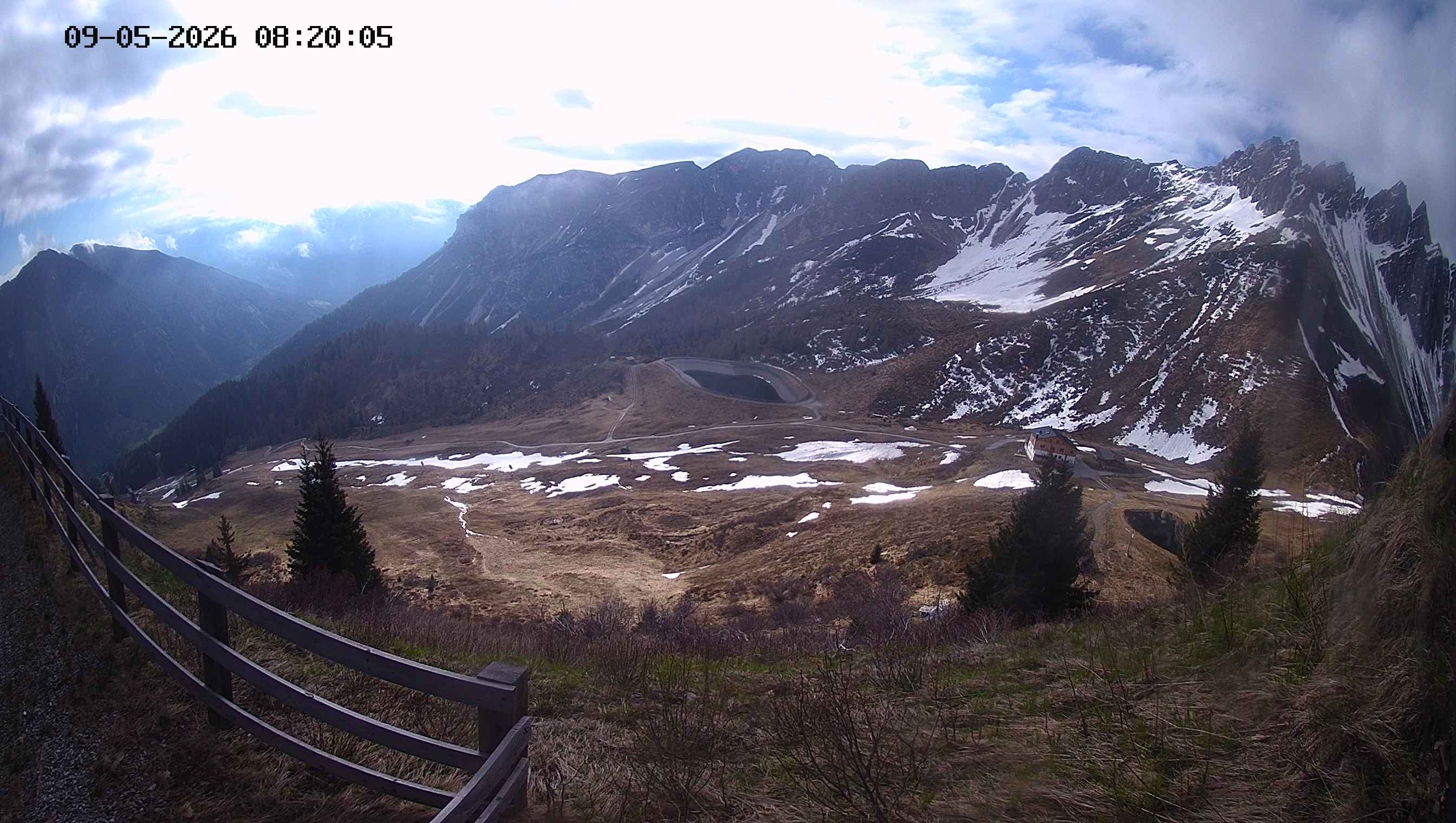 Archiv Foto Webcam Ladurns - Edelweißhütte