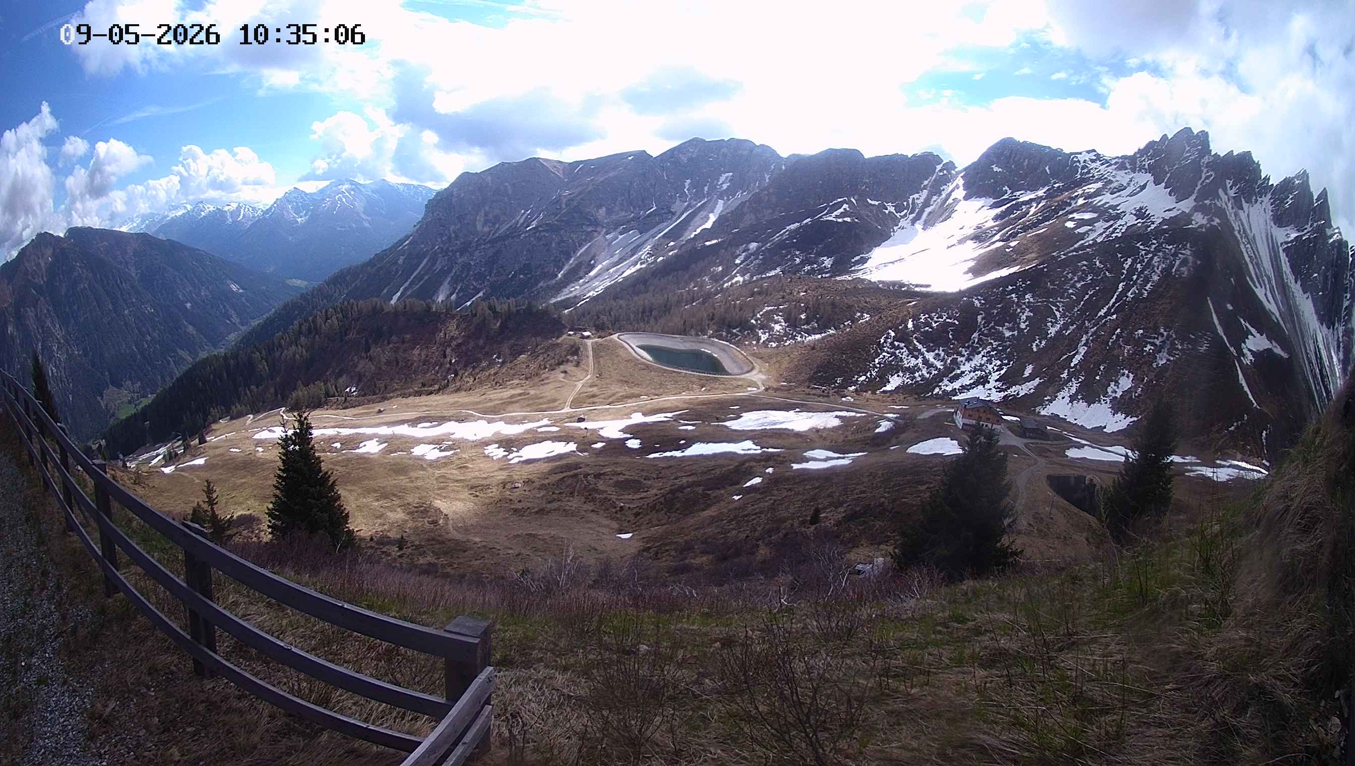 Archiv Foto Webcam Ladurns - Edelweißhütte