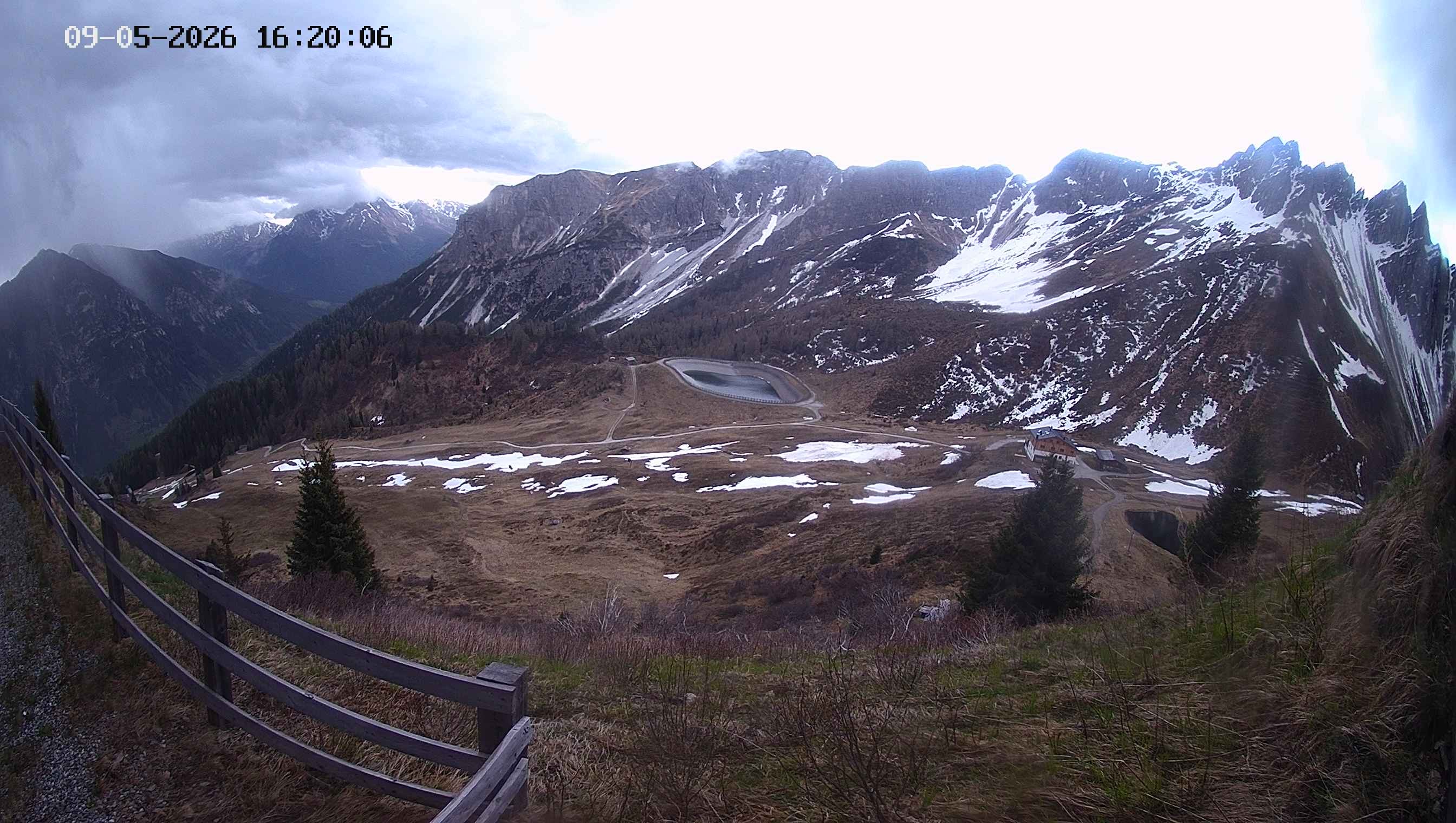 Archiv Foto Webcam Ladurns - Edelweißhütte