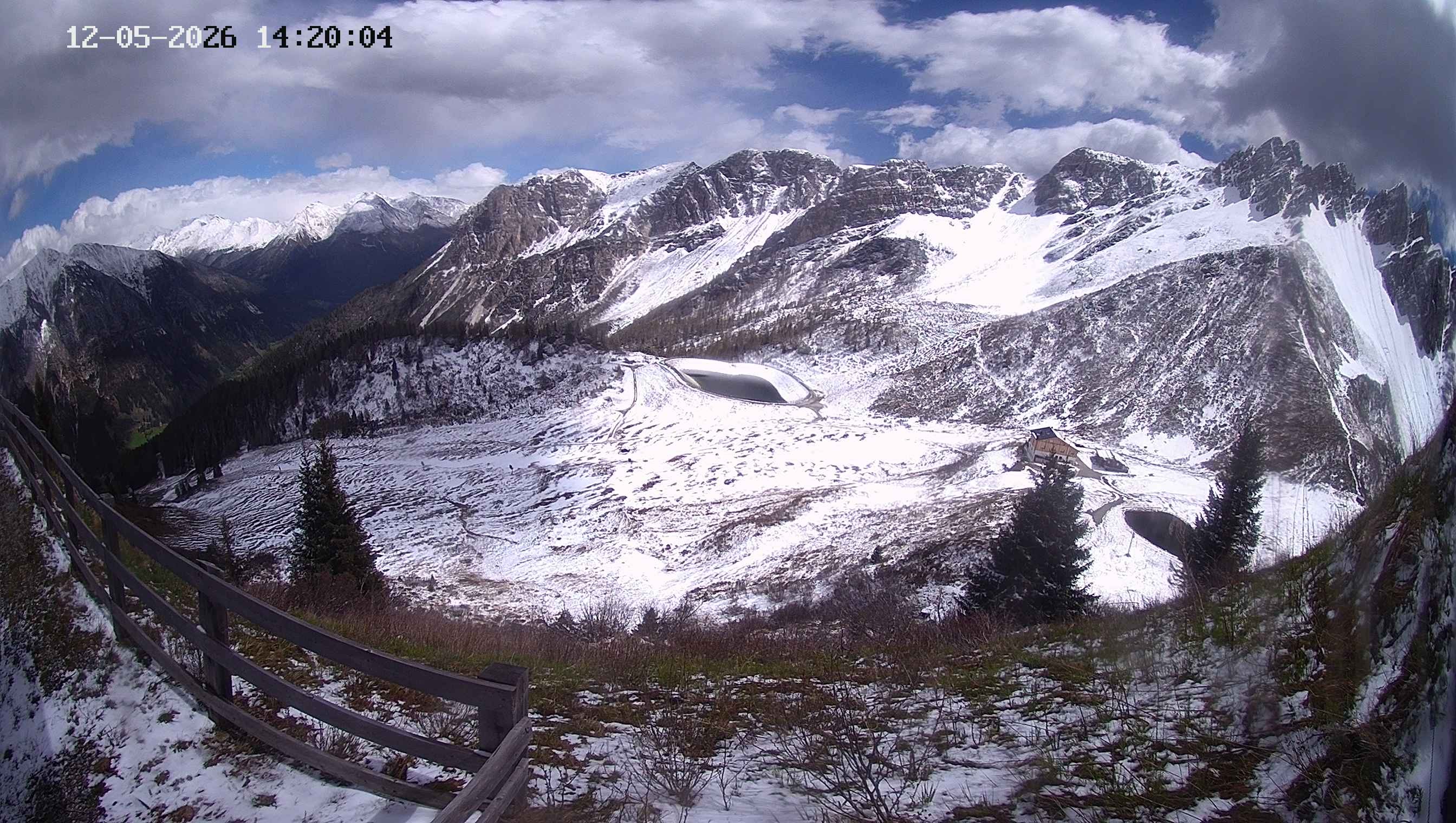 Archiv Foto Webcam Ladurns - Edelweißhütte