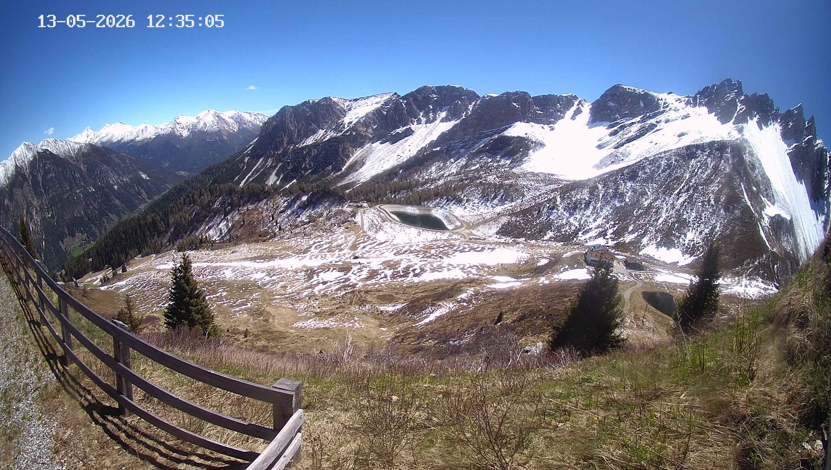 Archiv Foto Webcam Ladurns - Edelweißhütte