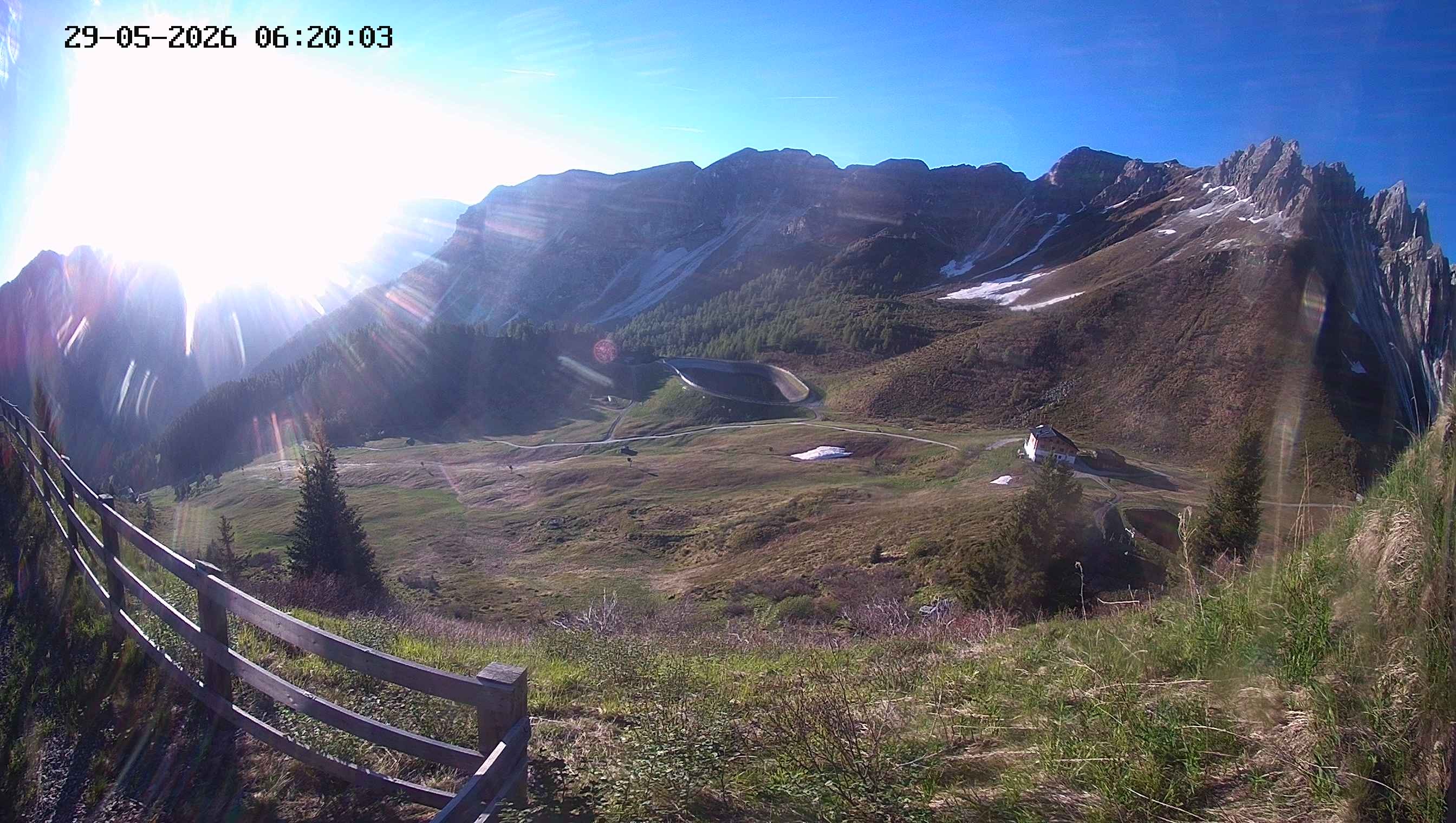 Archived image Webcam Ladurns - Malga Edelweis